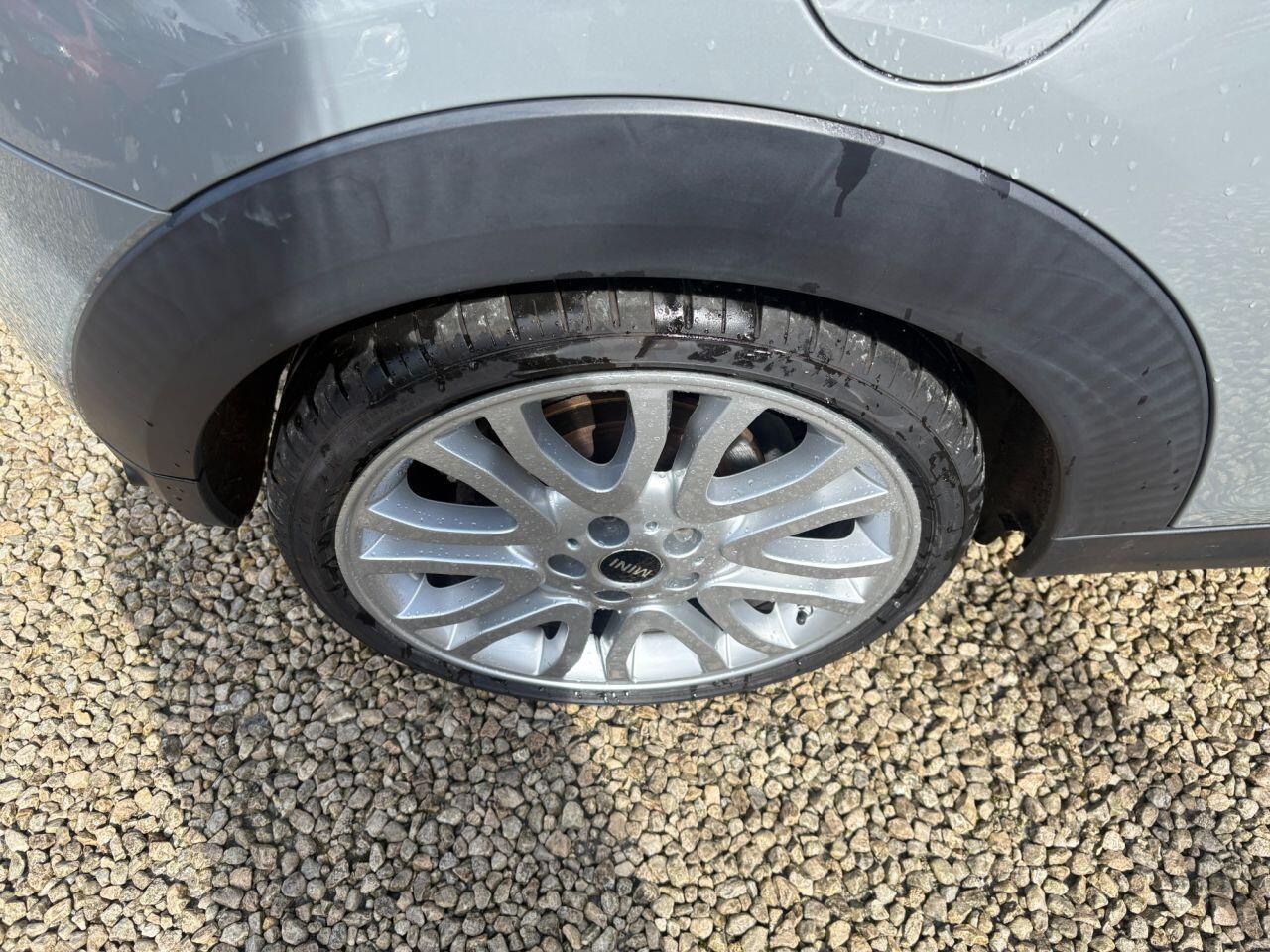 MINI Hatch - Image 17
