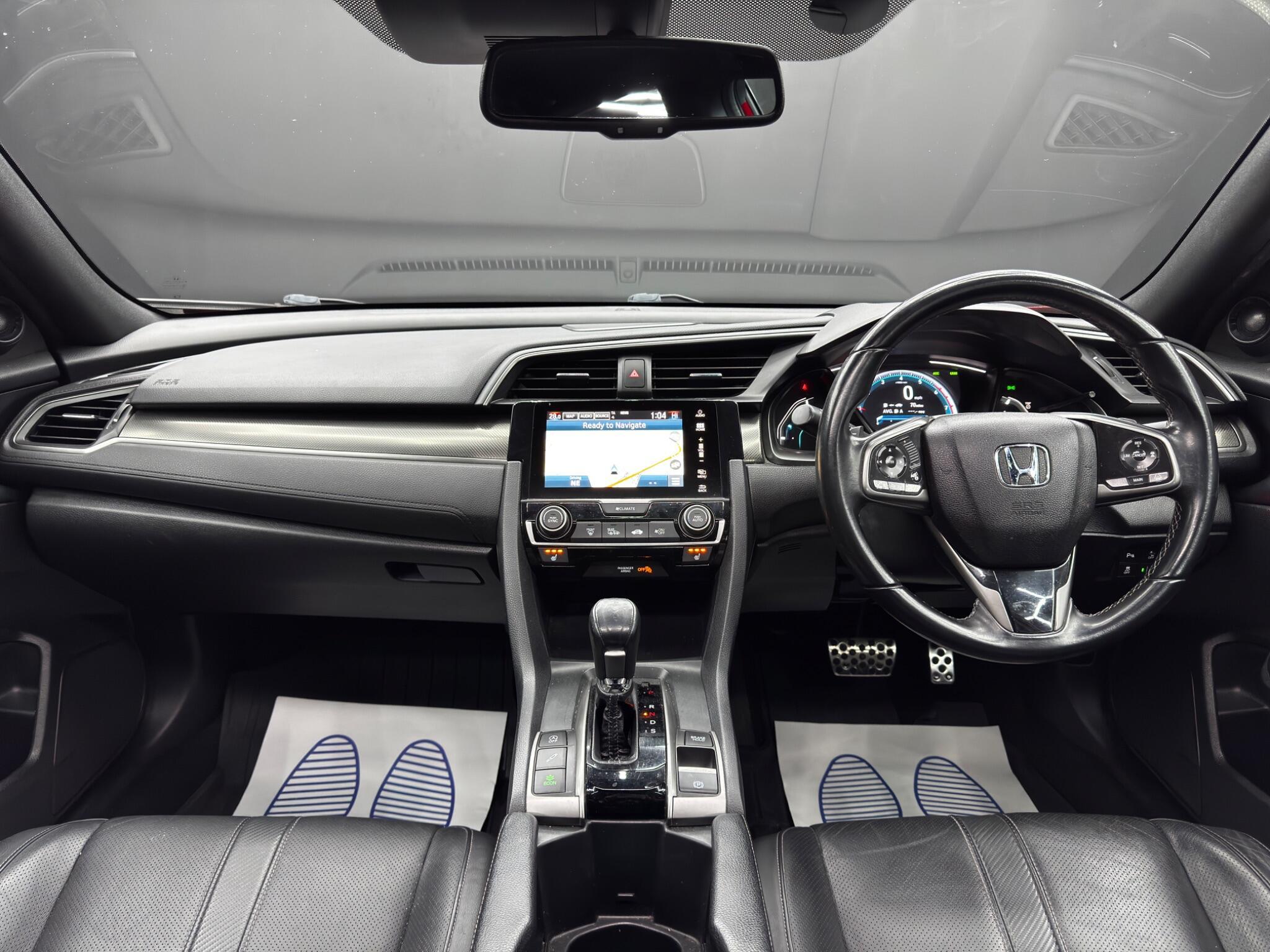 Honda Civic - Image 10