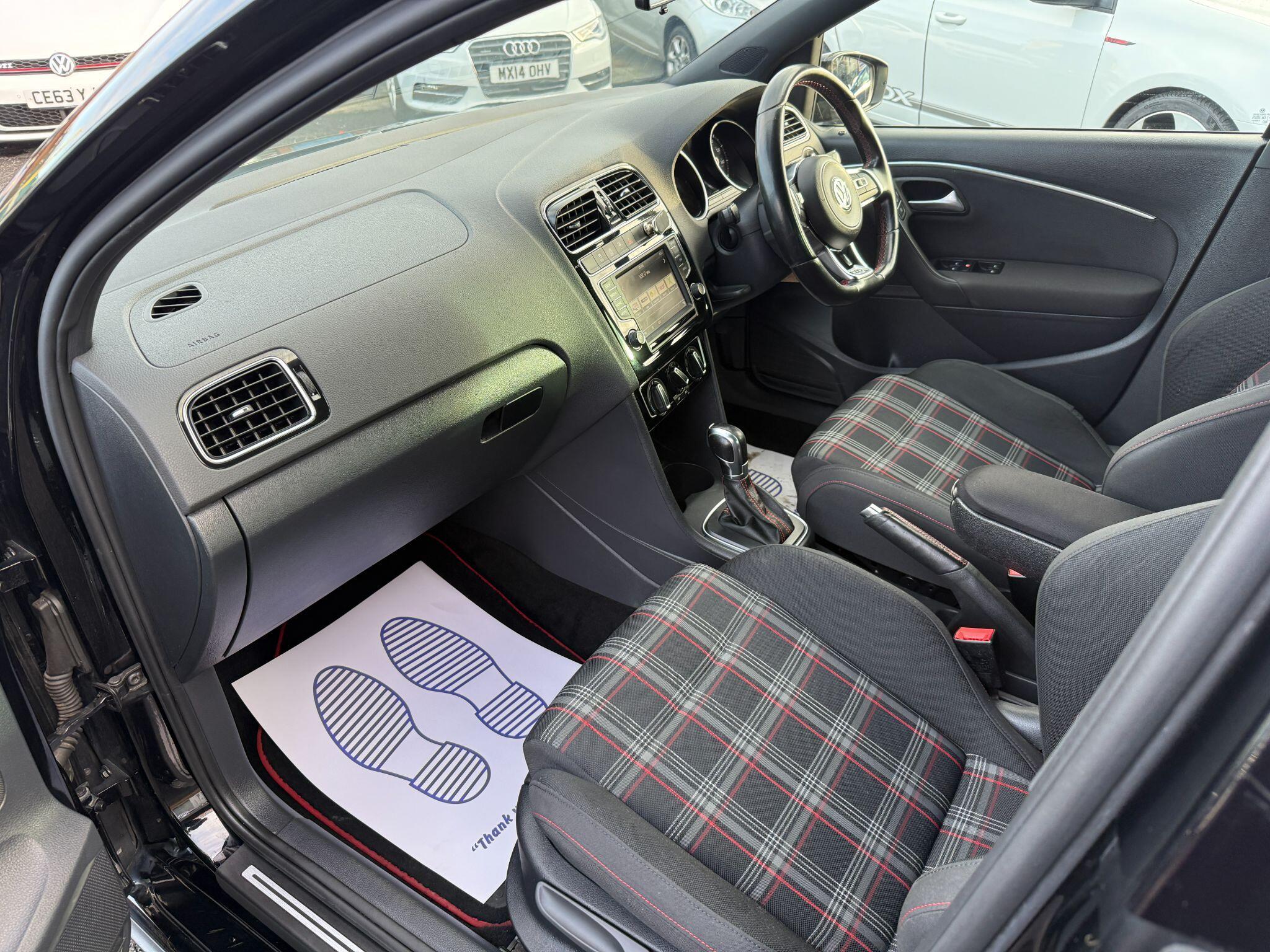 Volkswagen Polo - Image 27