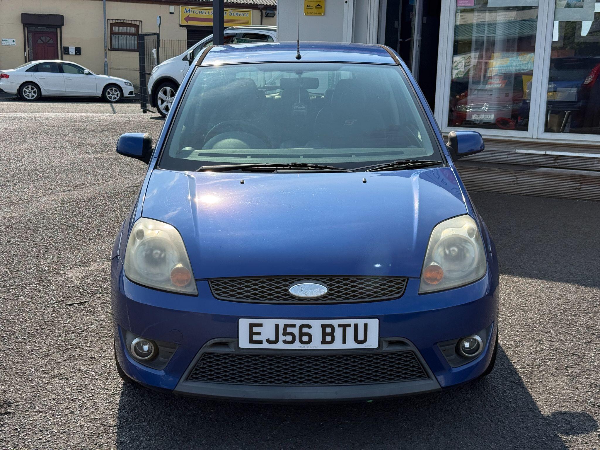 Ford Fiesta - Image 9