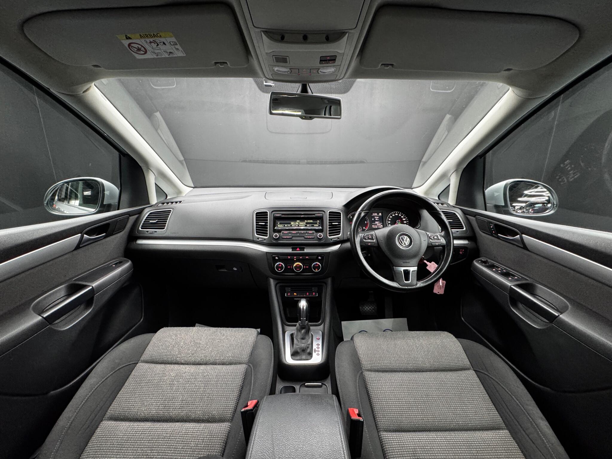 Volkswagen Sharan - Image 18