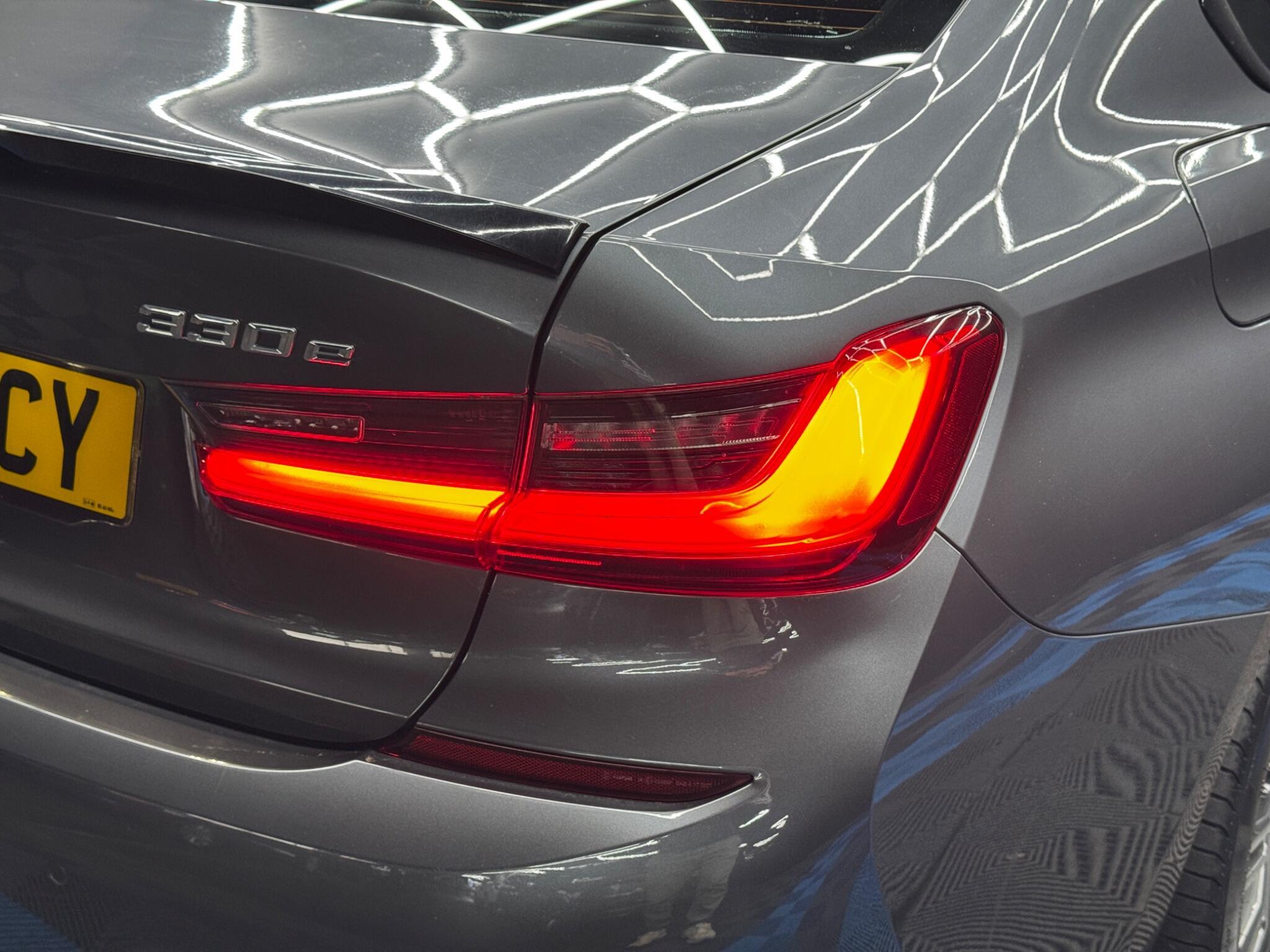 BMW 3 Series - Image 44