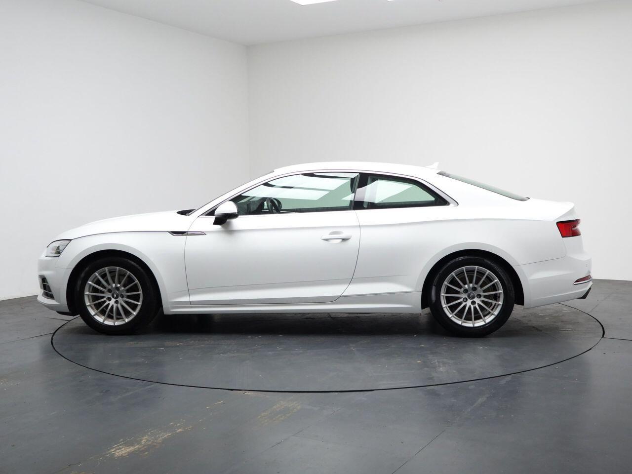 Audi A5 - Image 8