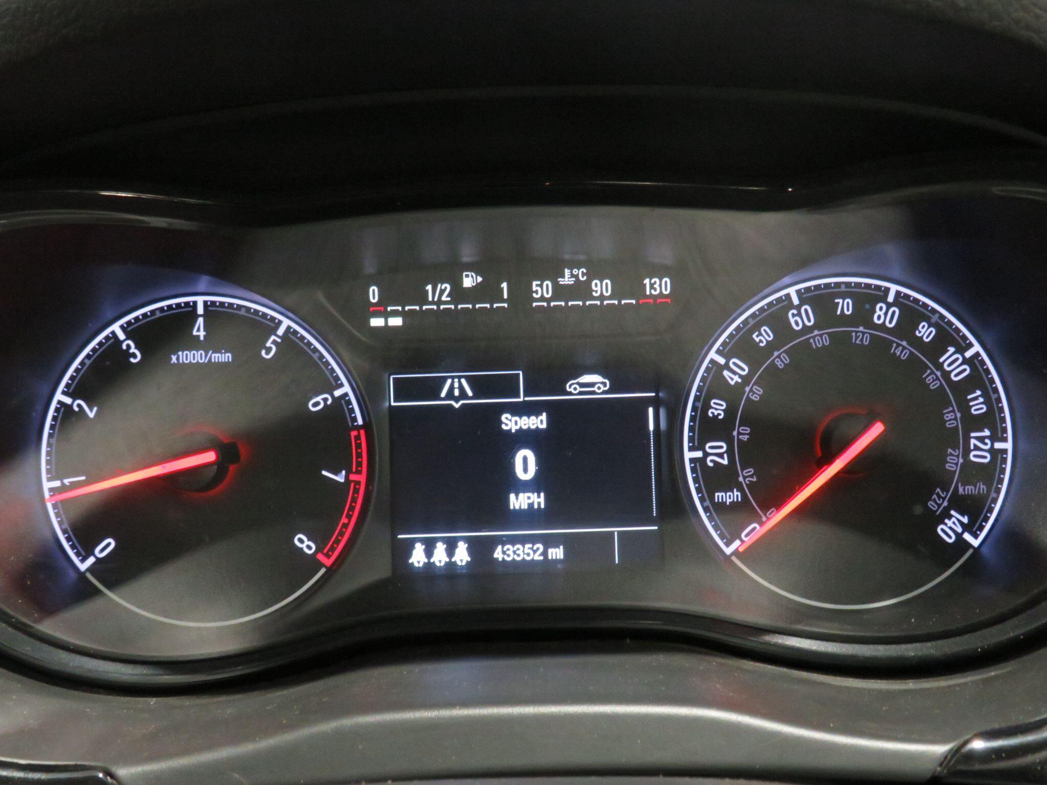 Vauxhall Corsa - Image 15