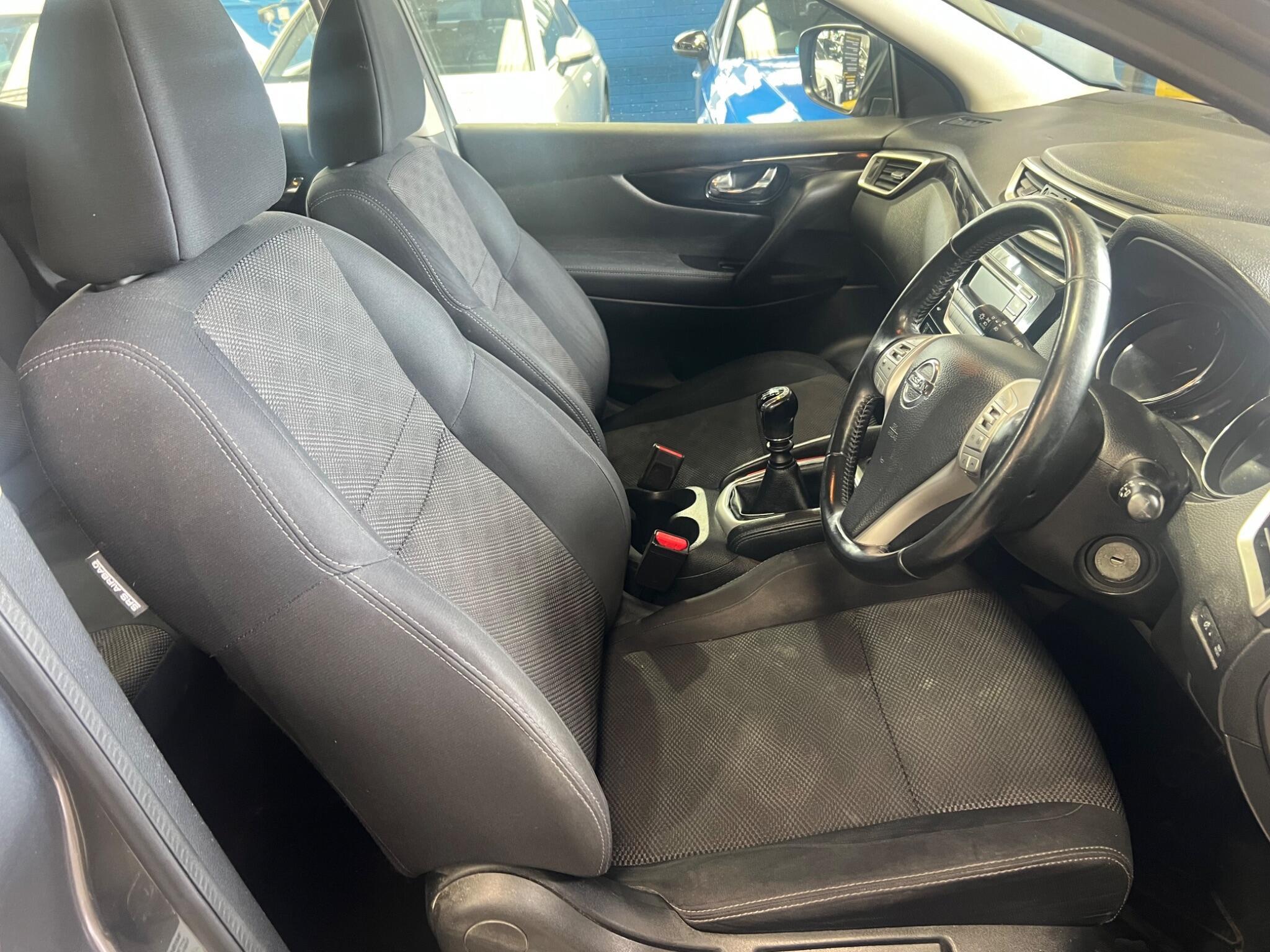 Nissan Qashqai - Image 13