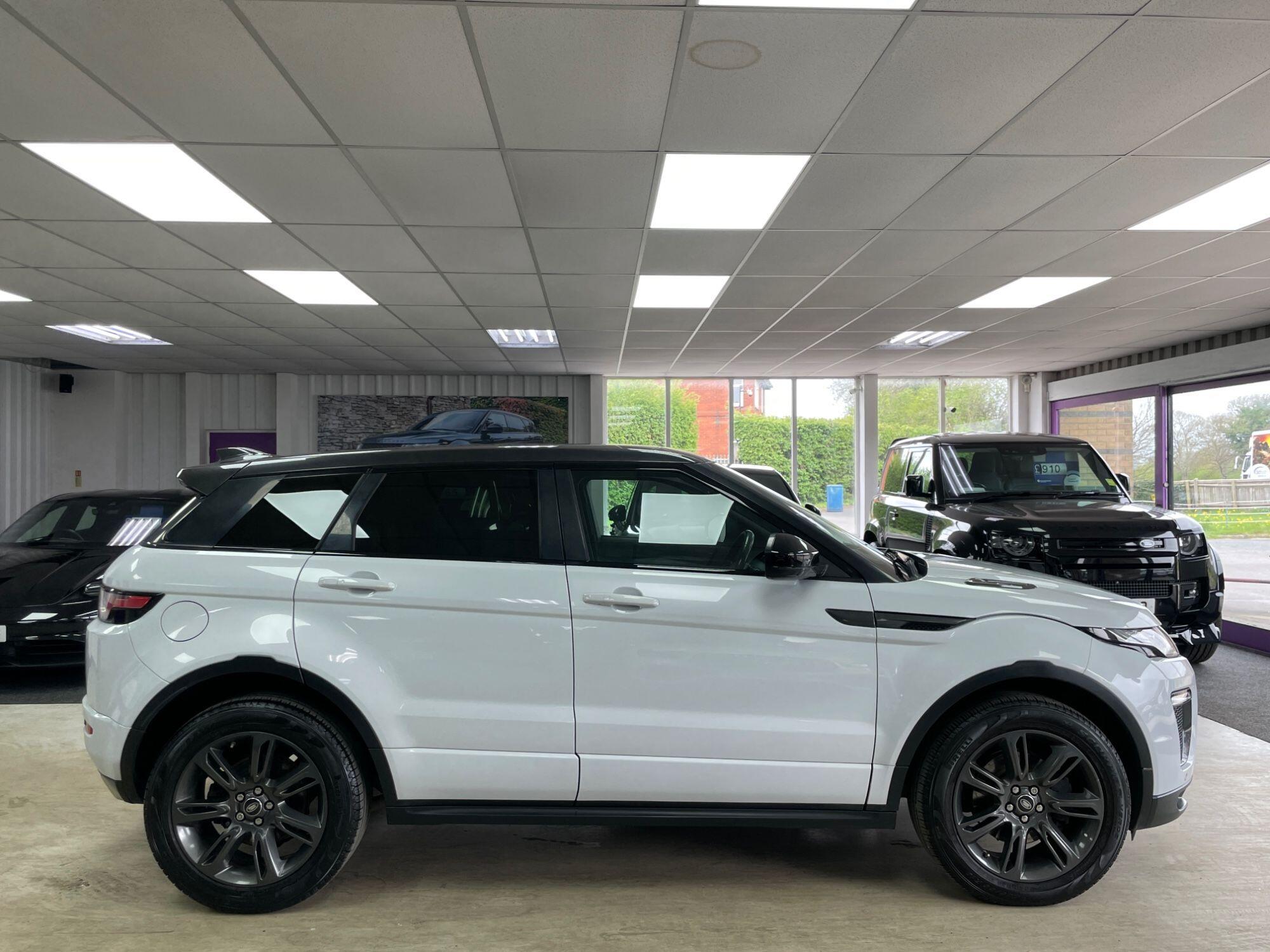 Land Rover Range Rover Evoque - Image 12