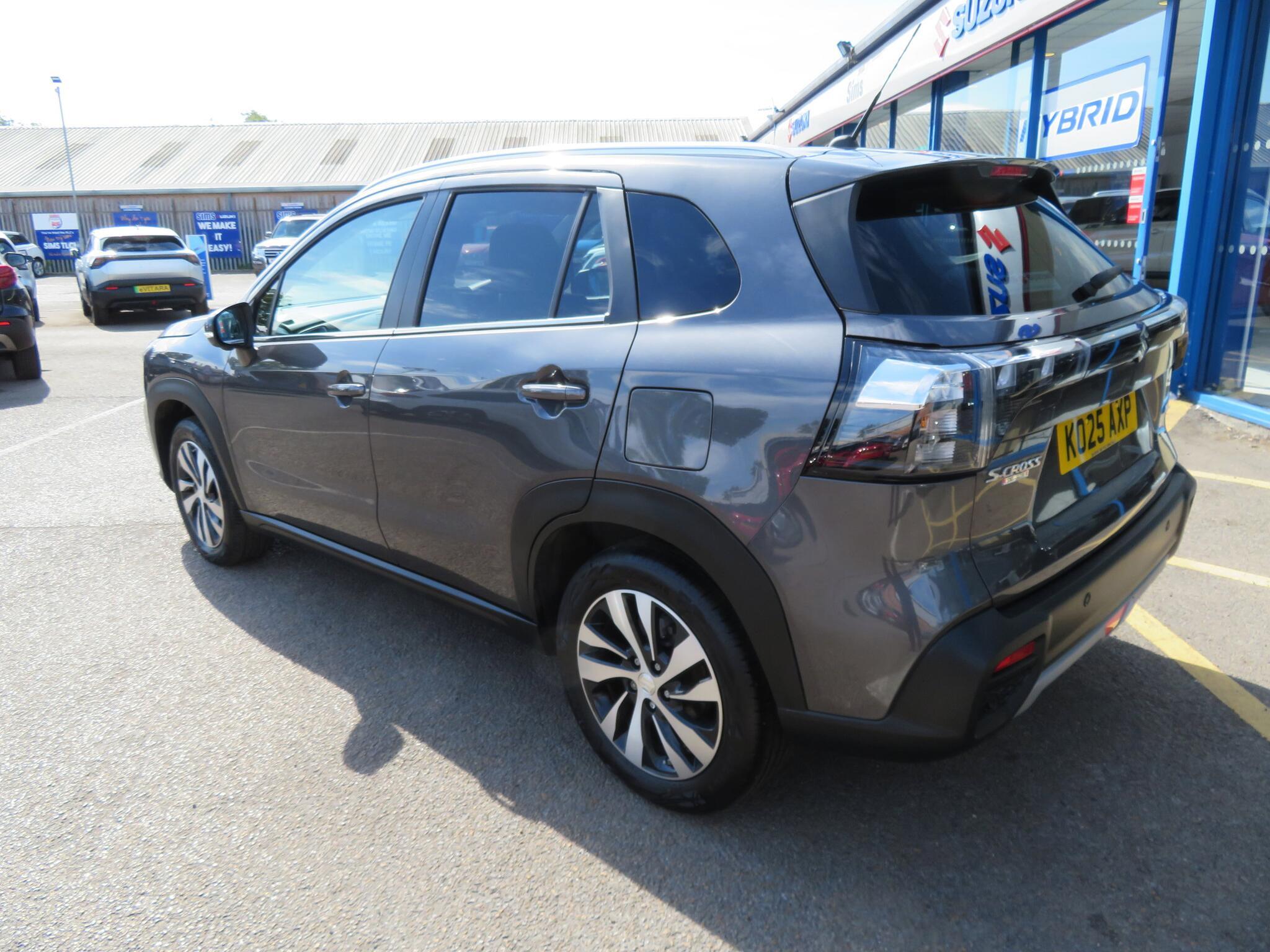 Suzuki S-Cross - Image 14