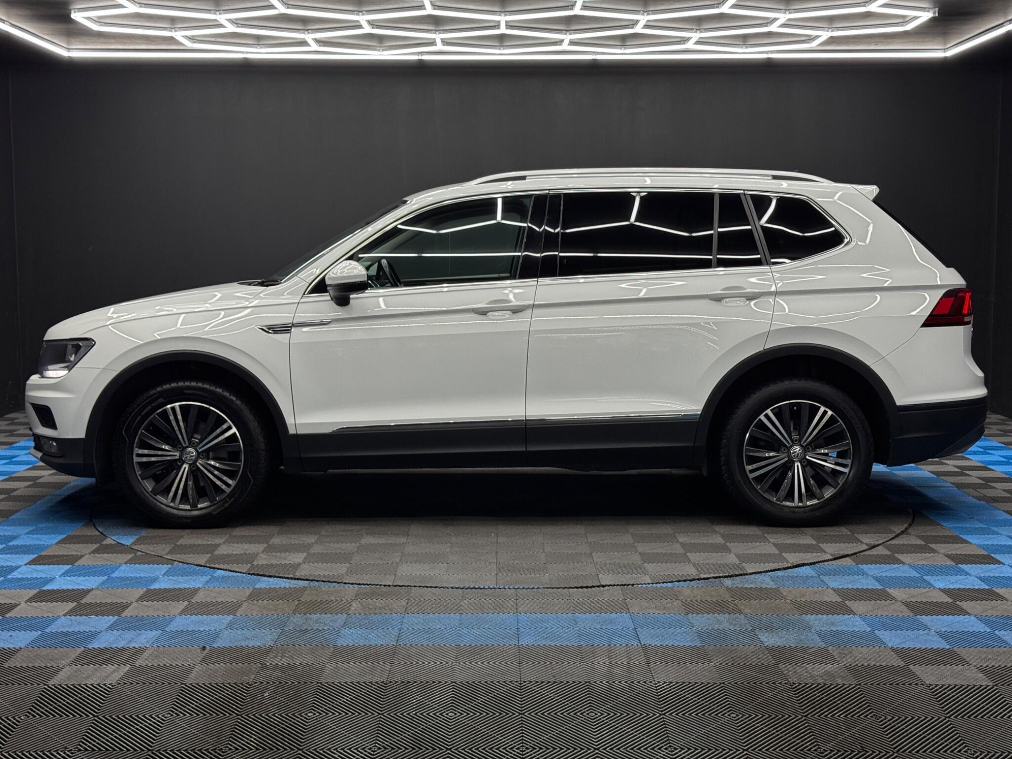 Volkswagen Tiguan Allspace - Image 8