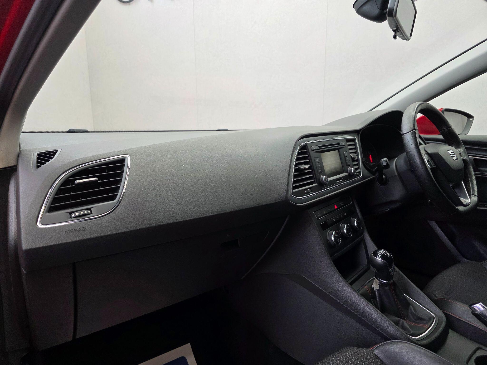 SEAT Leon - Image 13