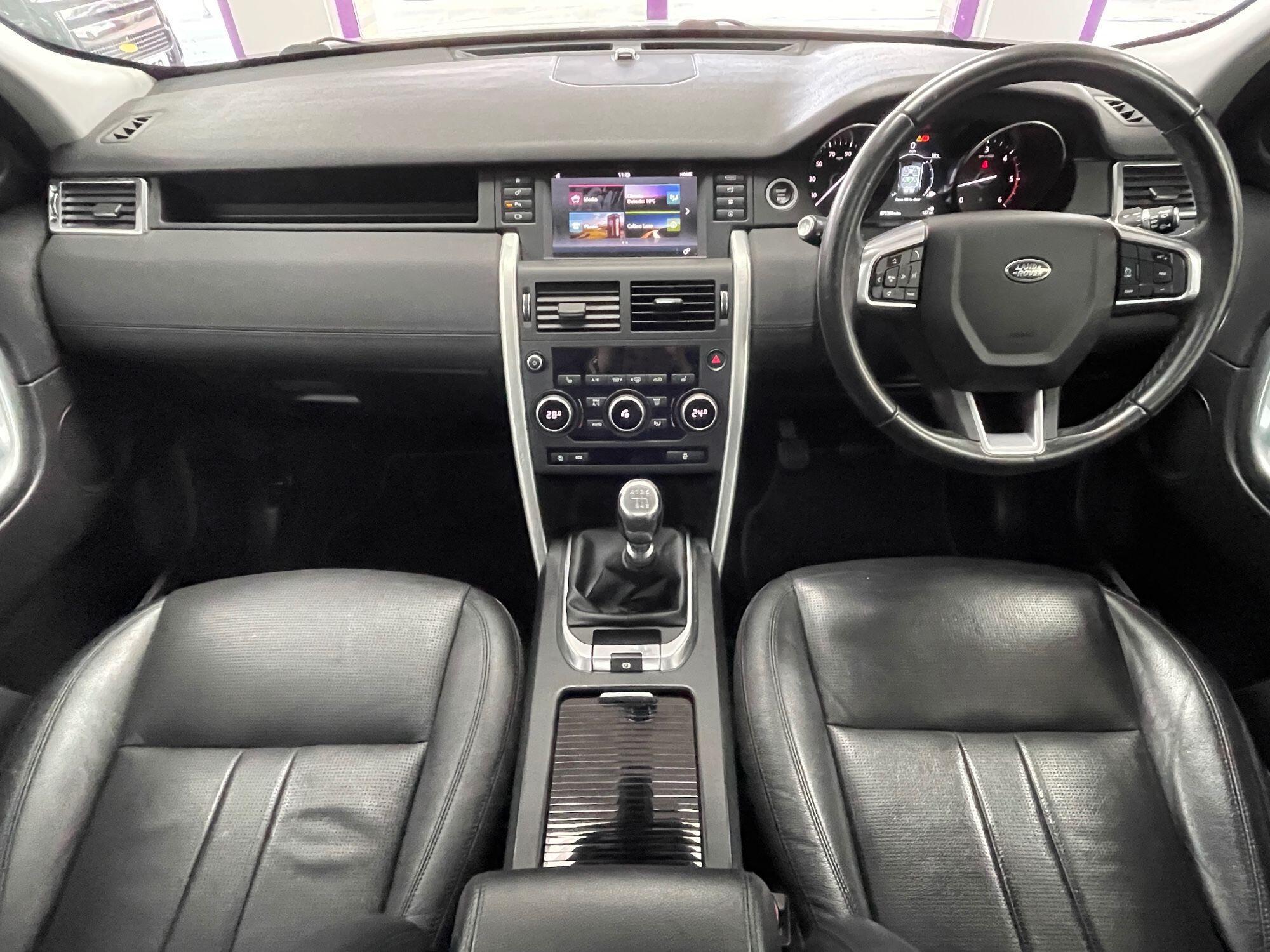 Land Rover DISCOVERY SPORT - Image 2