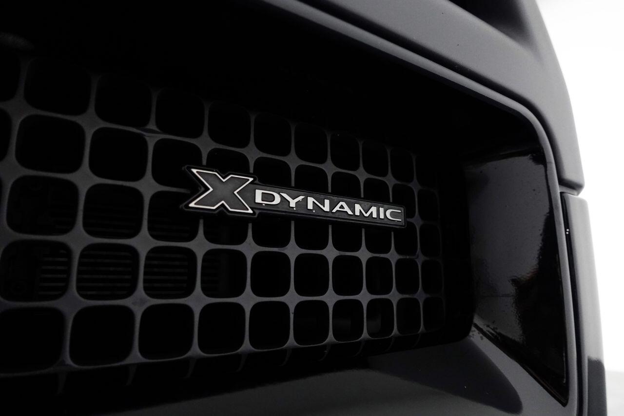 Land Rover Defender 110 - Image 6