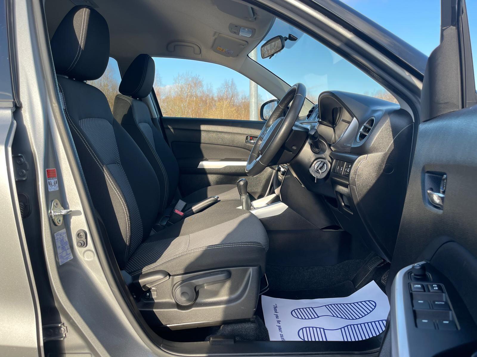 Suzuki Vitara - Image 19