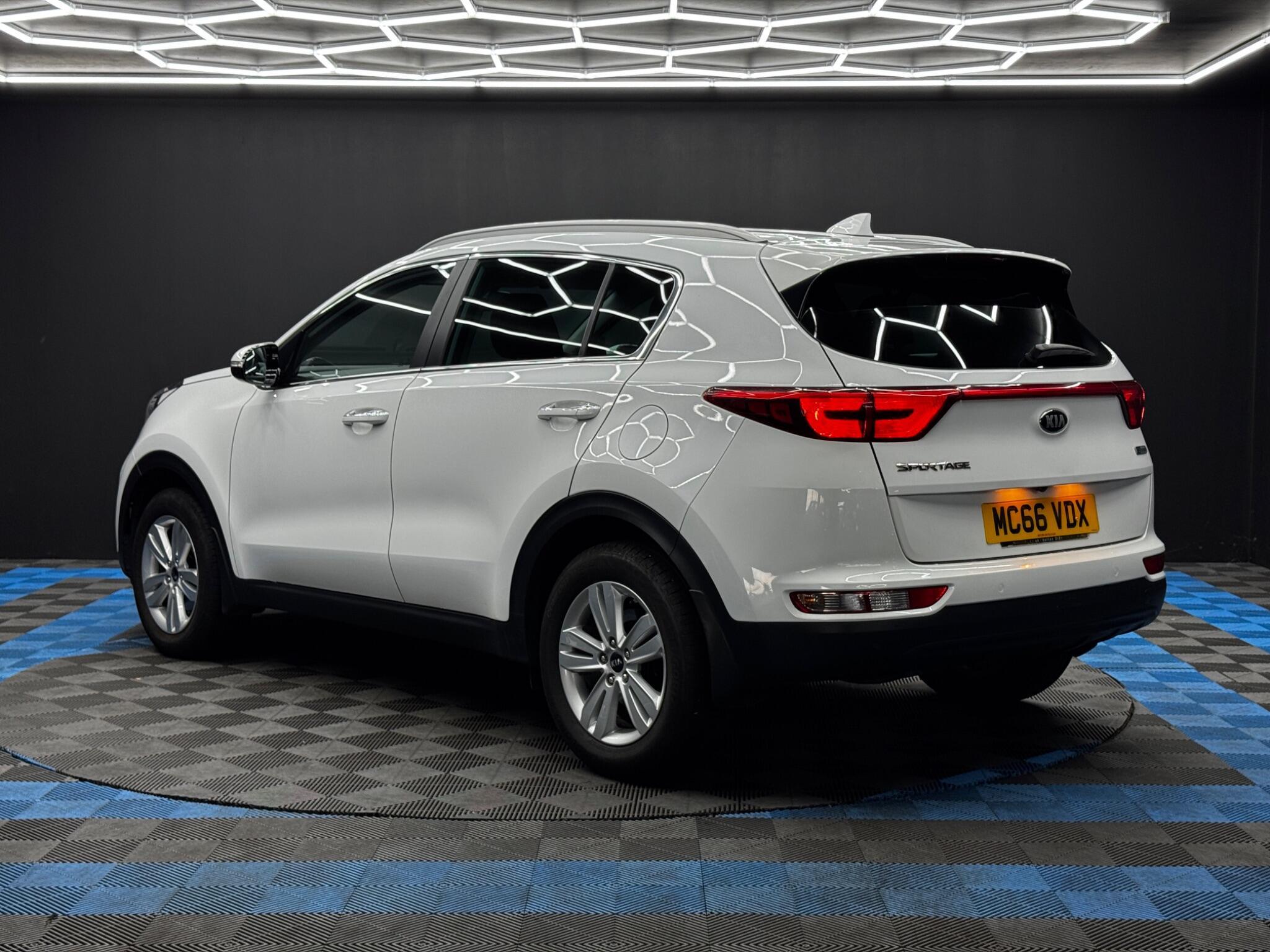 Kia Sportage - Image 7