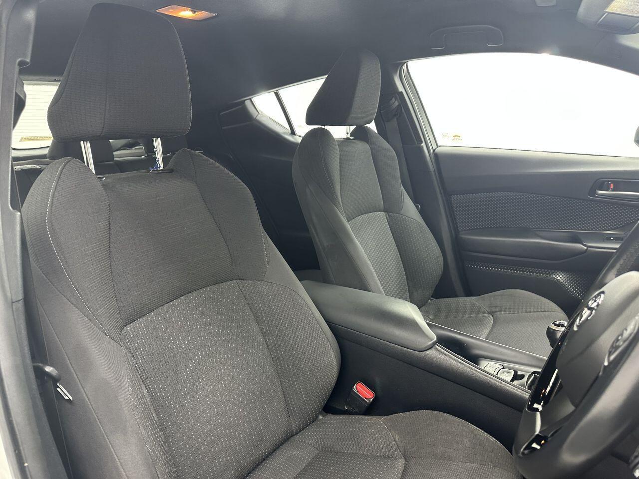 Toyota C-Hr - Image 17