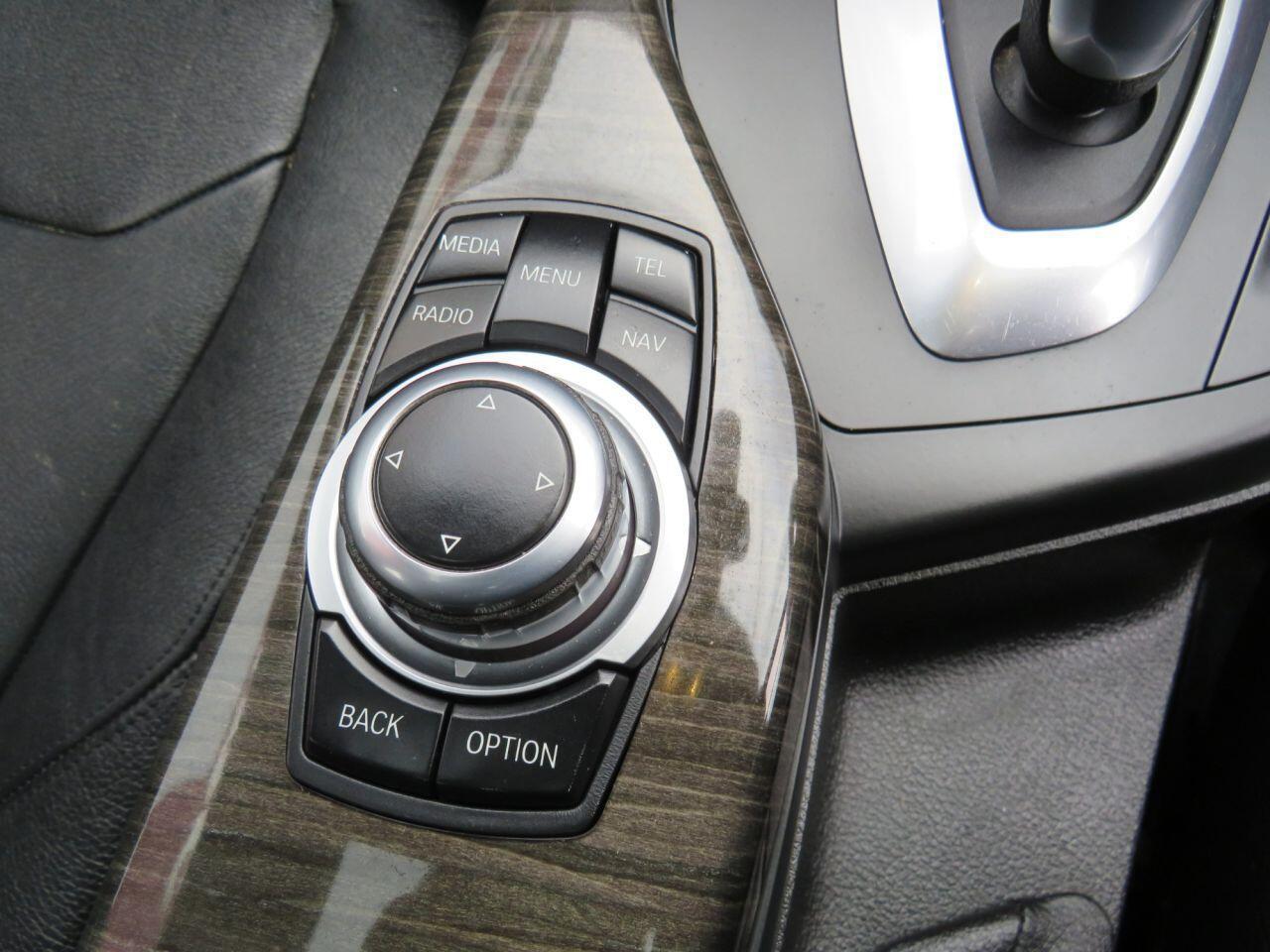 BMW 1 Series - Image 19