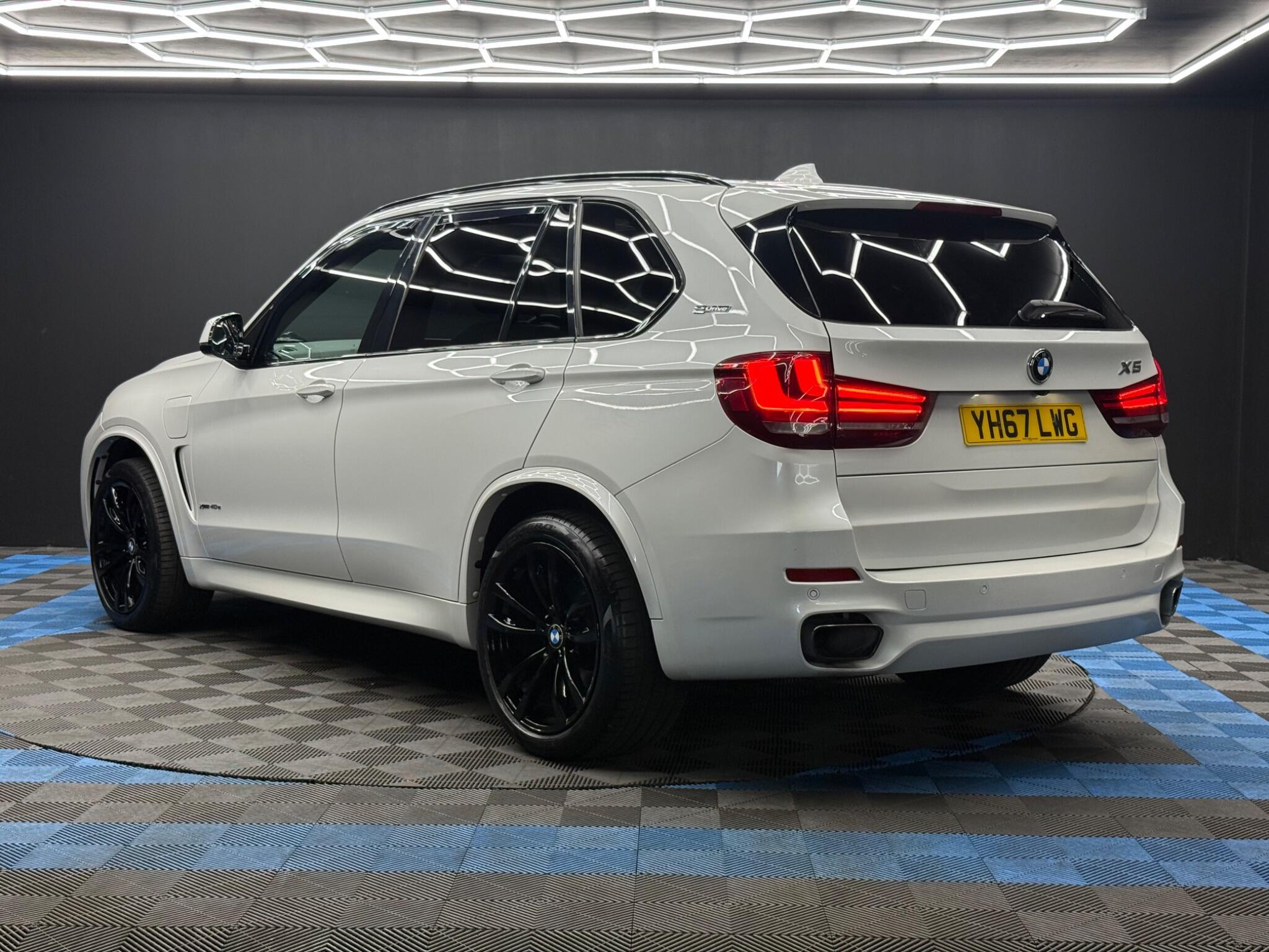 BMW X5 - Image 7