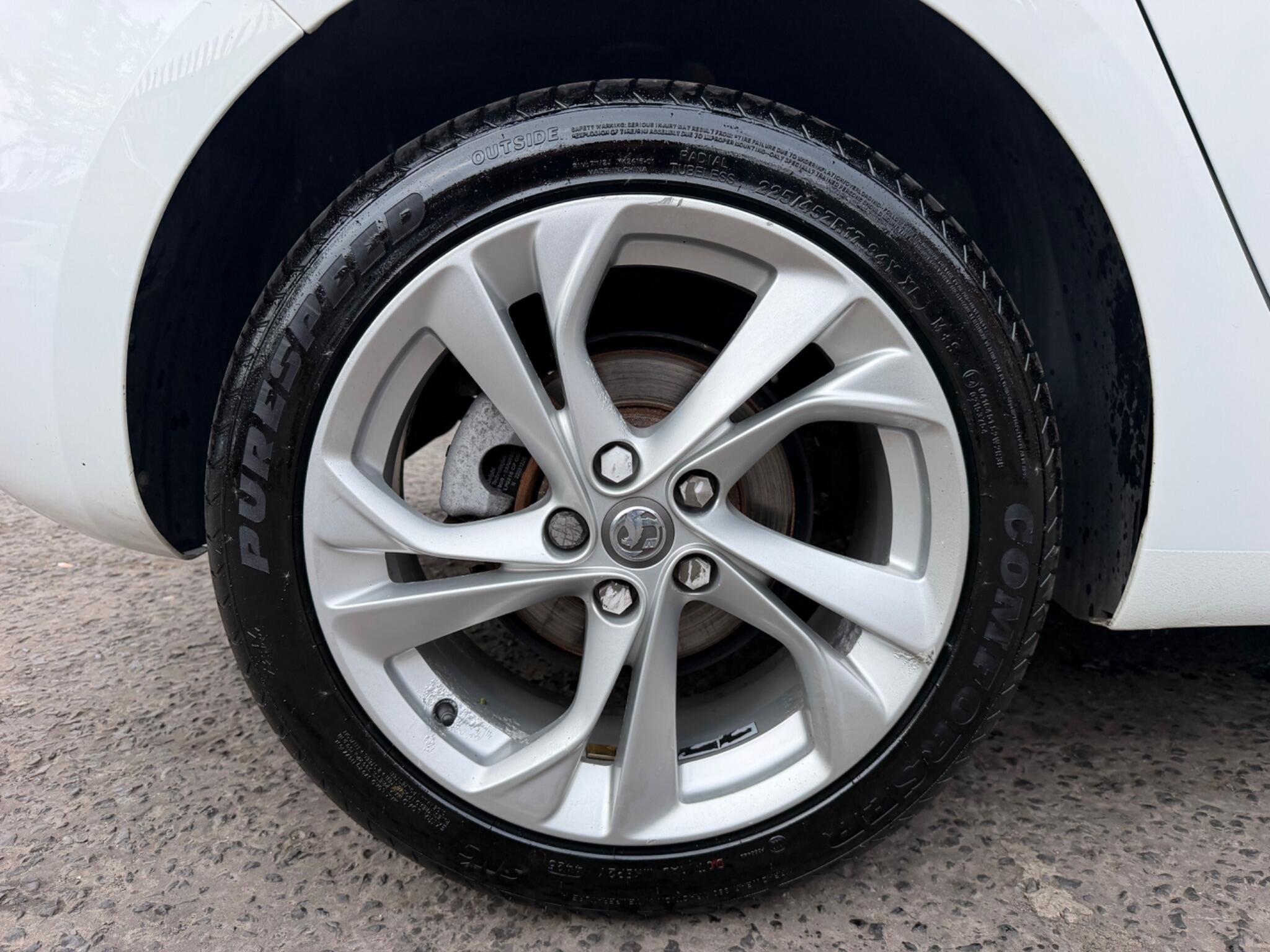 Vauxhall Astra - Image 17