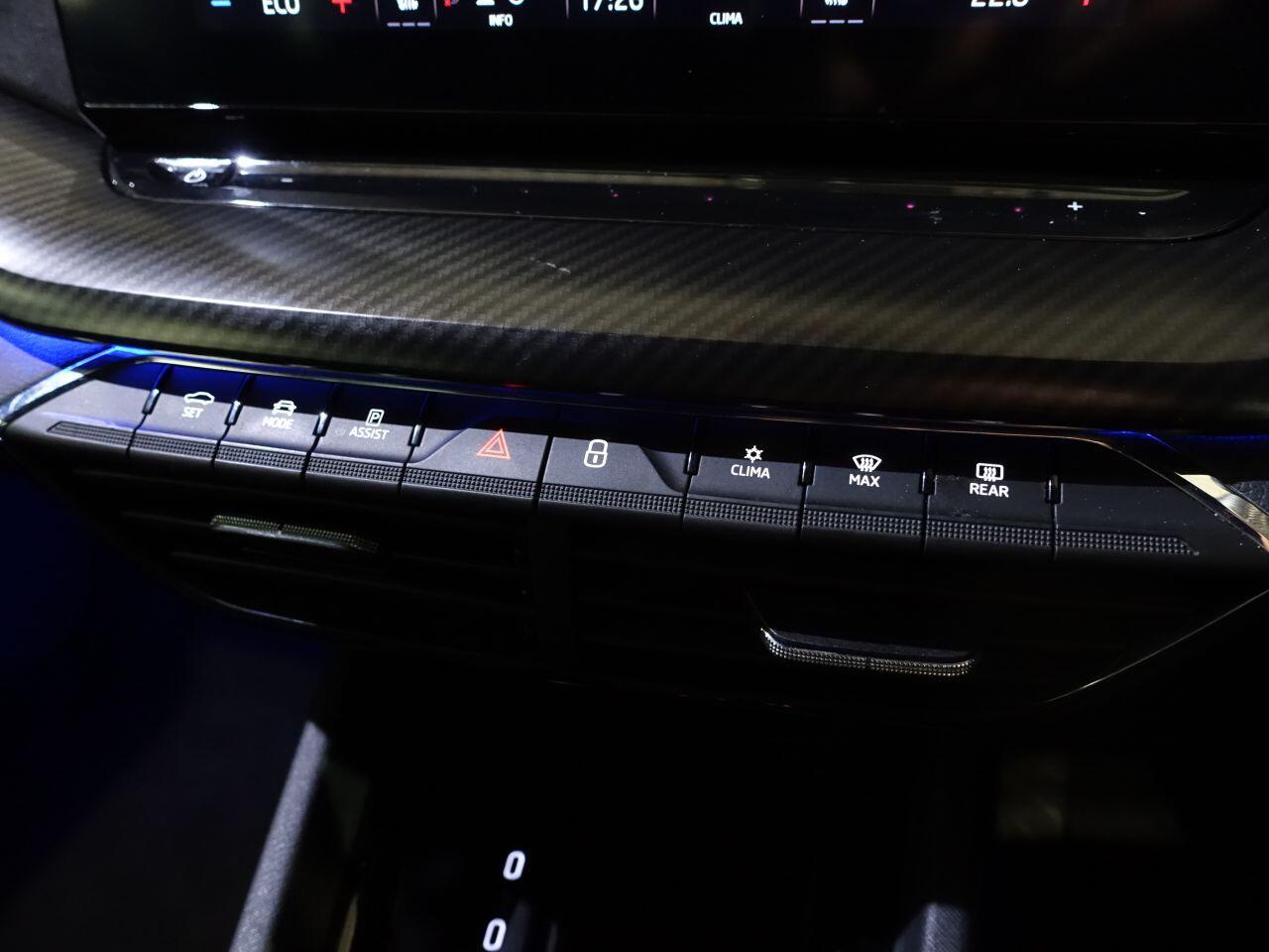 Skoda Octavia - Image 30