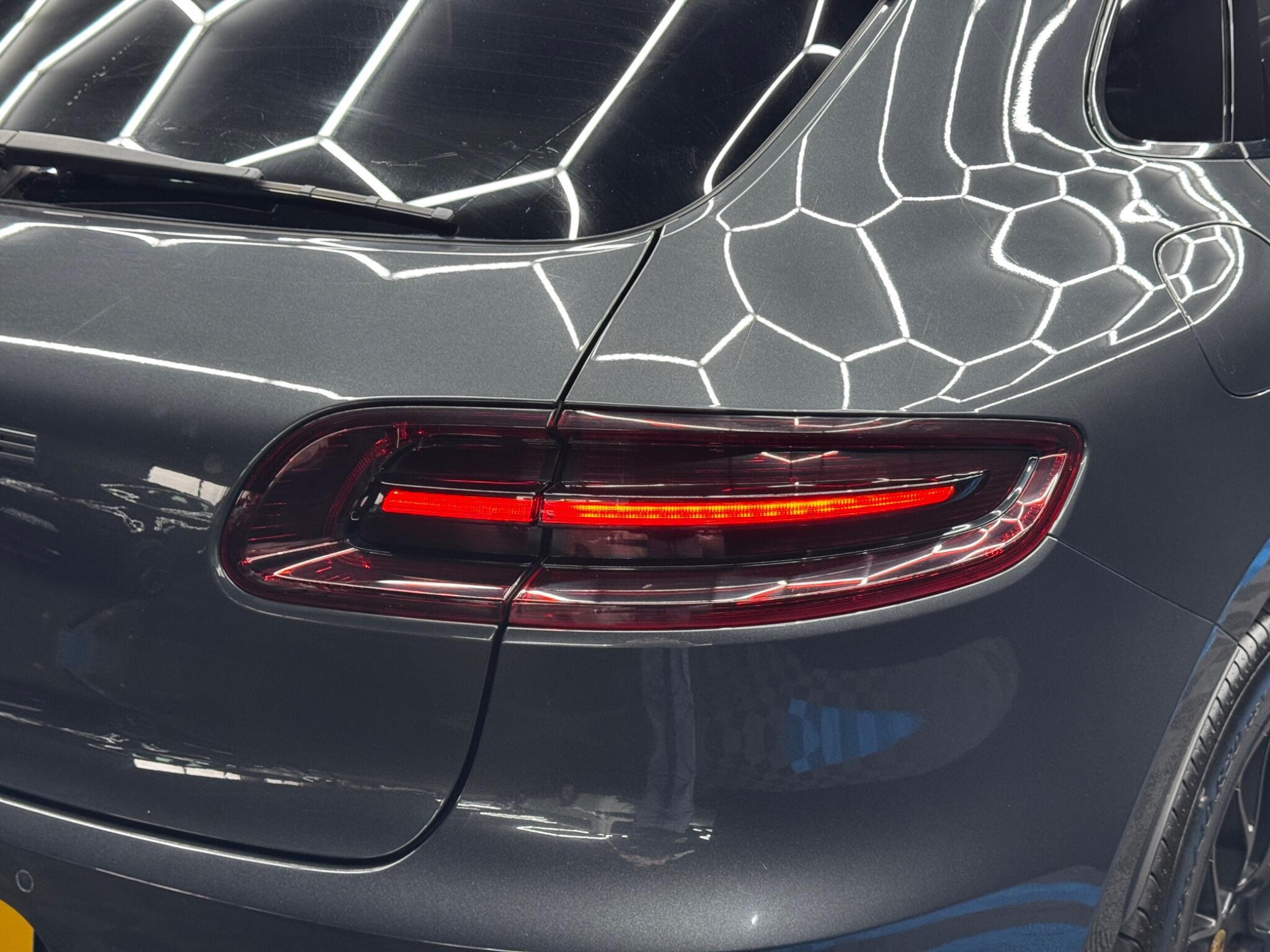 Porsche Macan - Image 49