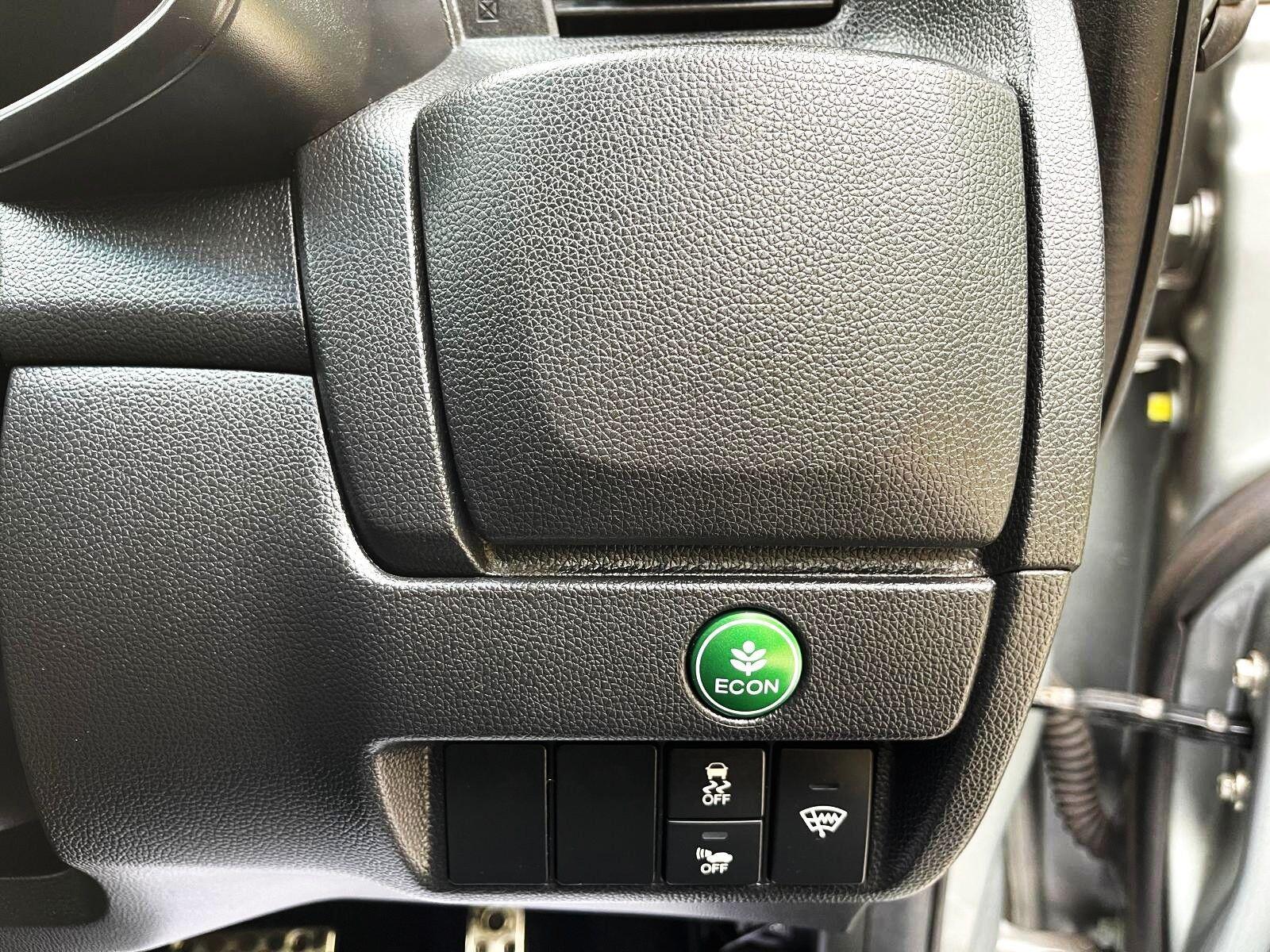 Honda FIT - Image 45