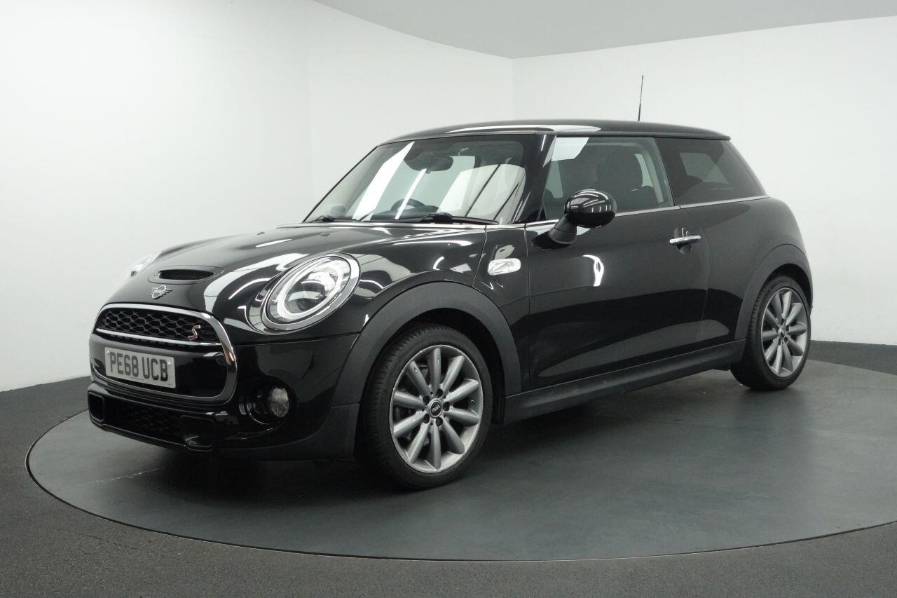 MINI Hatch - Image 11