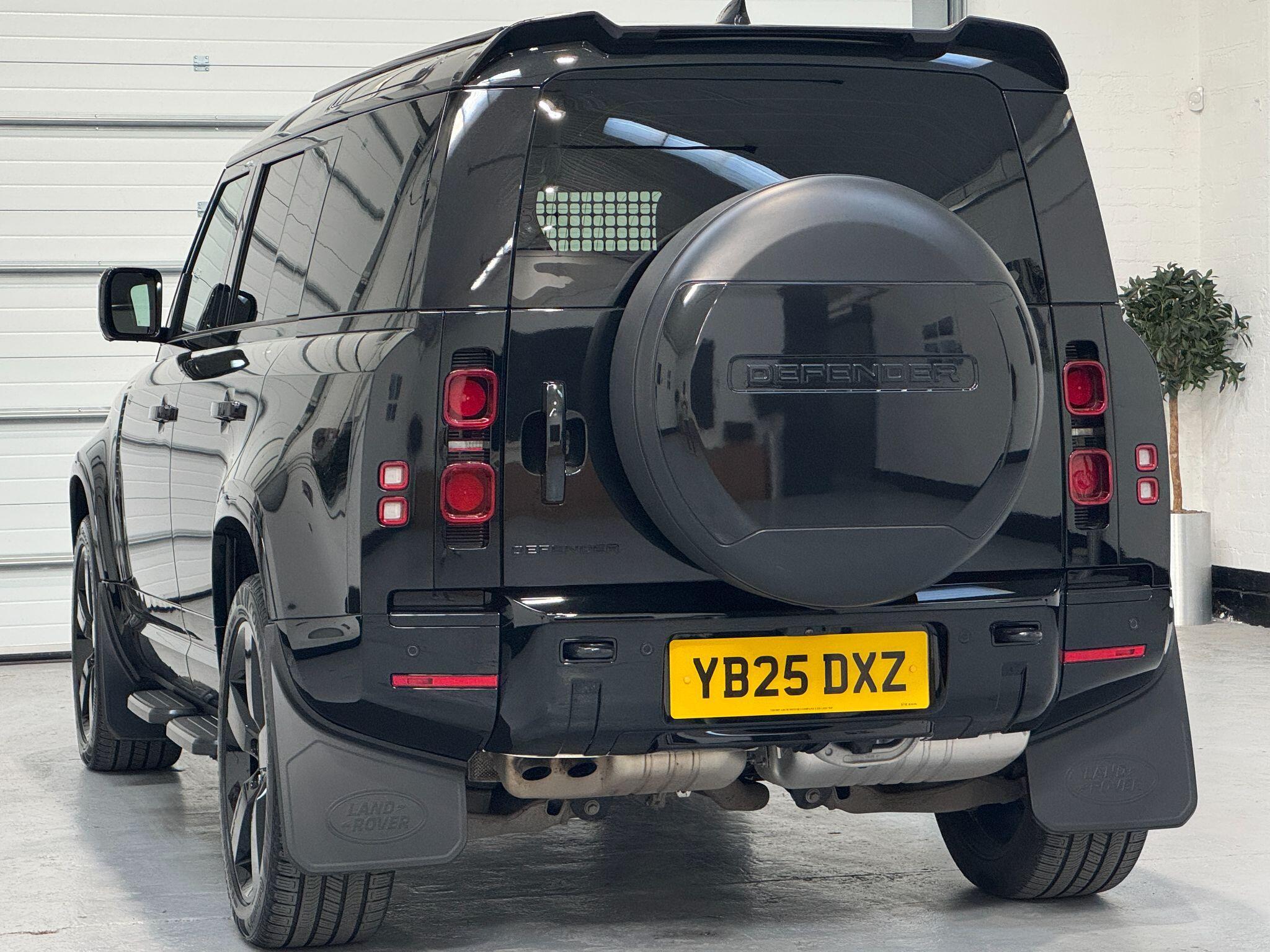 Land Rover Defender 110 - Image 14