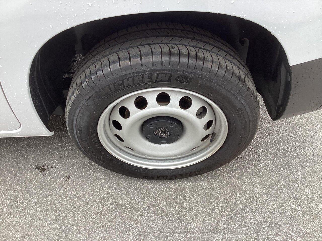 Peugeot Partner - Image 18