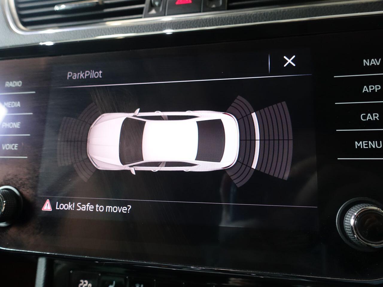 Skoda Superb - Image 26