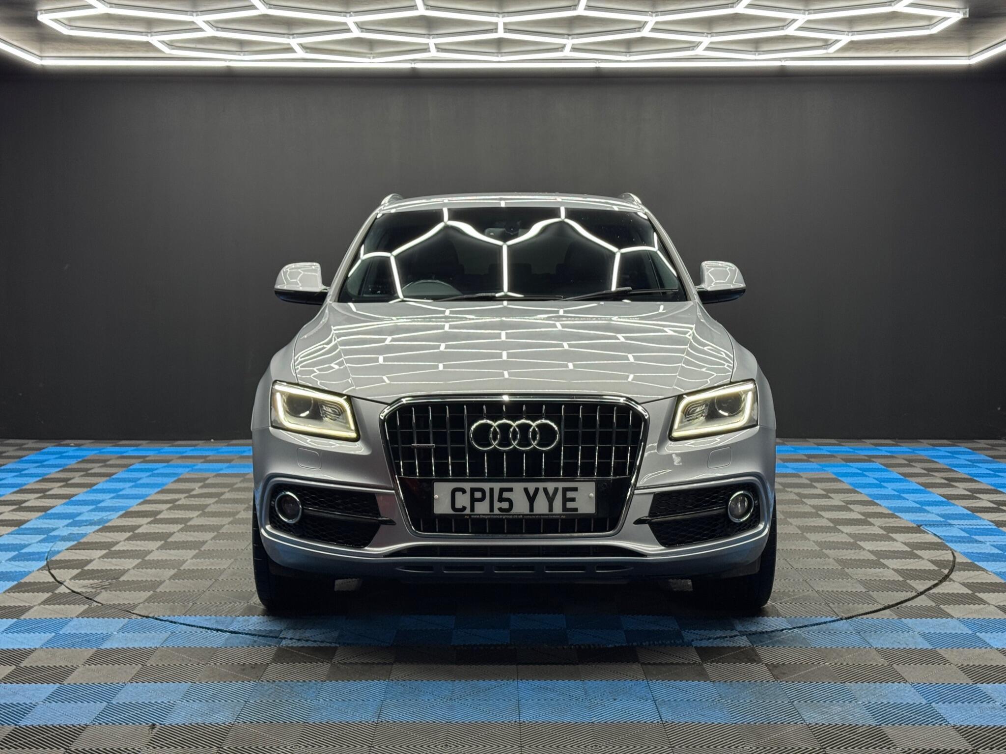 Audi Q5 - Image 2
