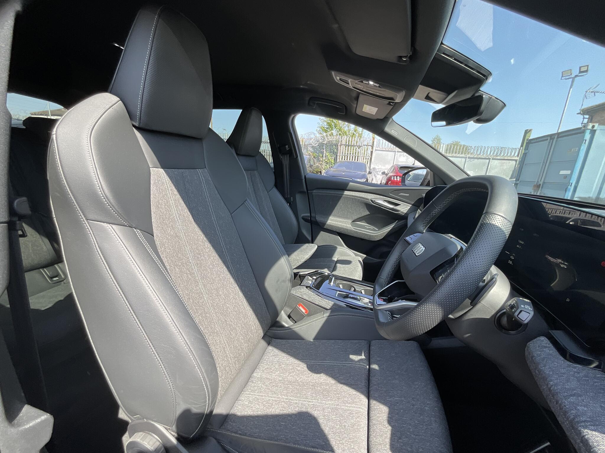 Audi Q6 e-tron - Image 8