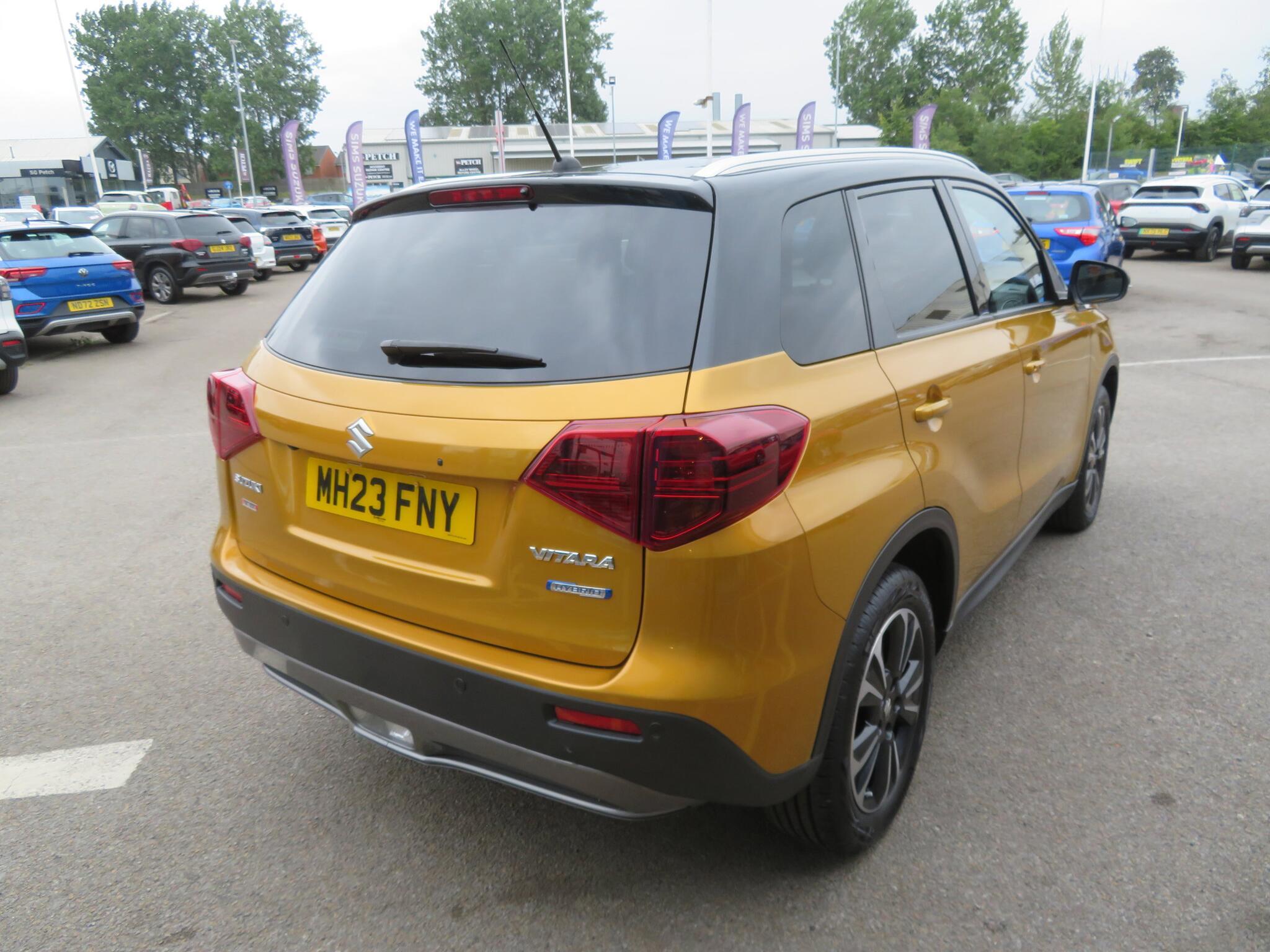 Suzuki Vitara - Image 7