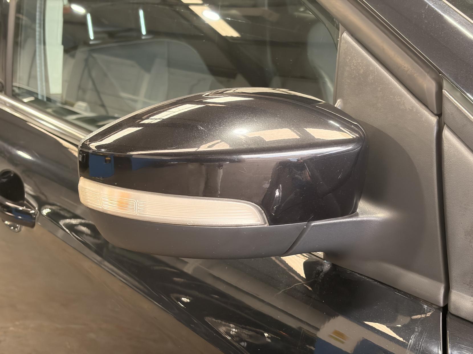 Ford Kuga - Image 14