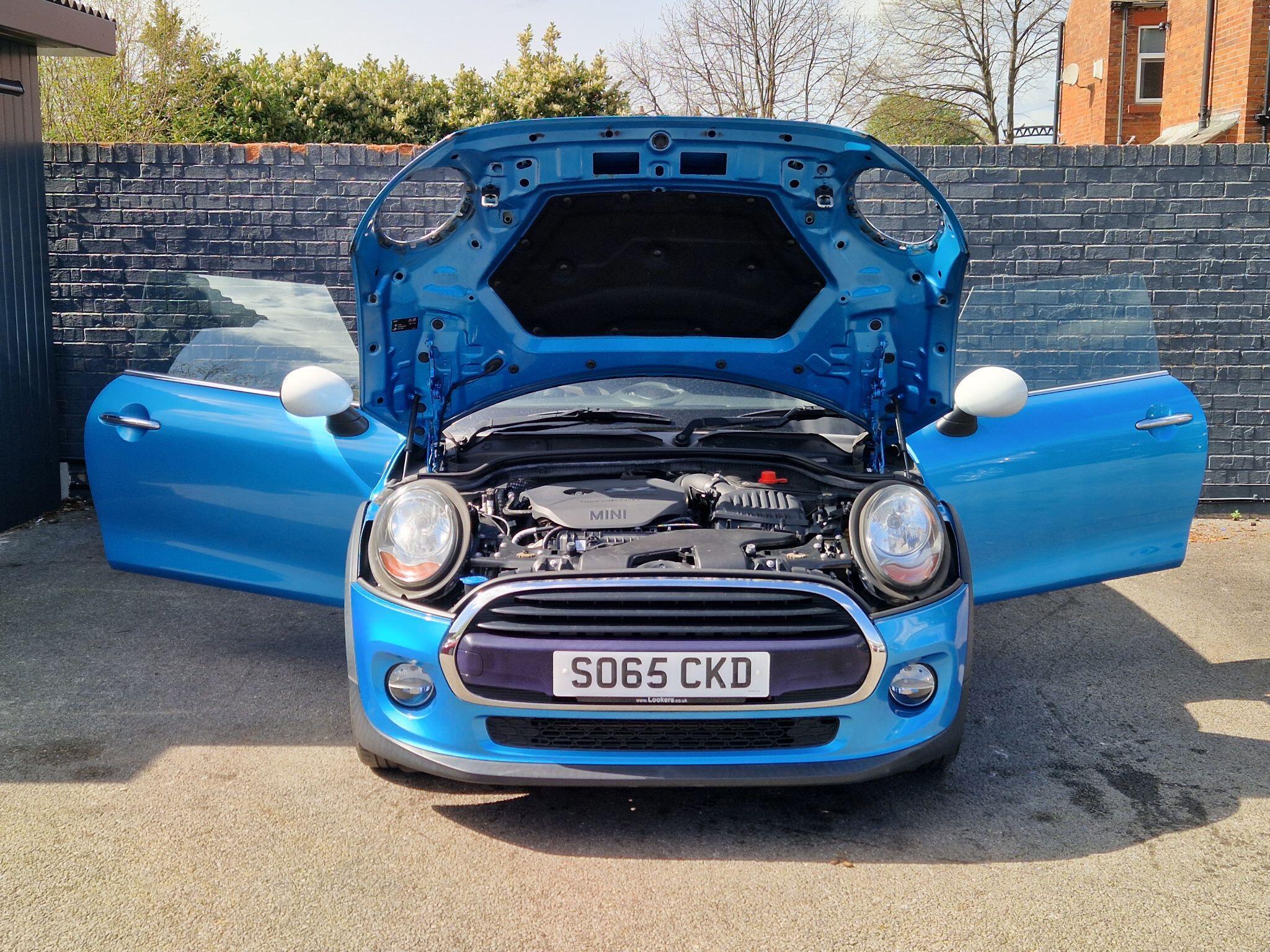 MINI Hatch - Image 13