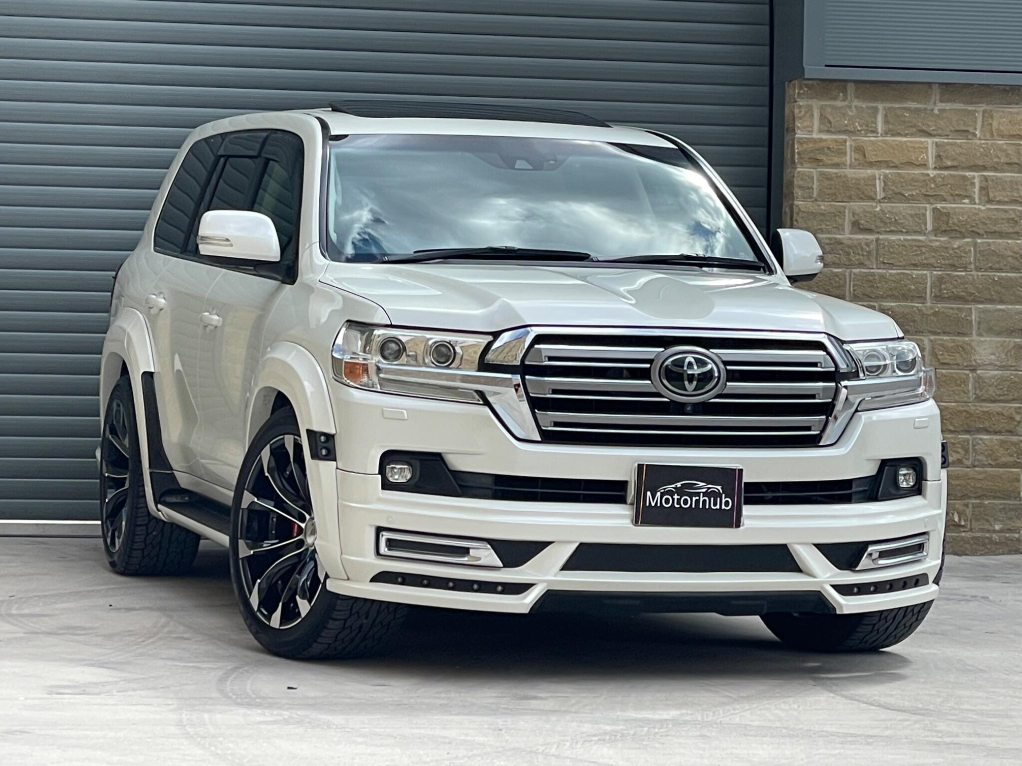 Toyota Land Cruiser - Image 17