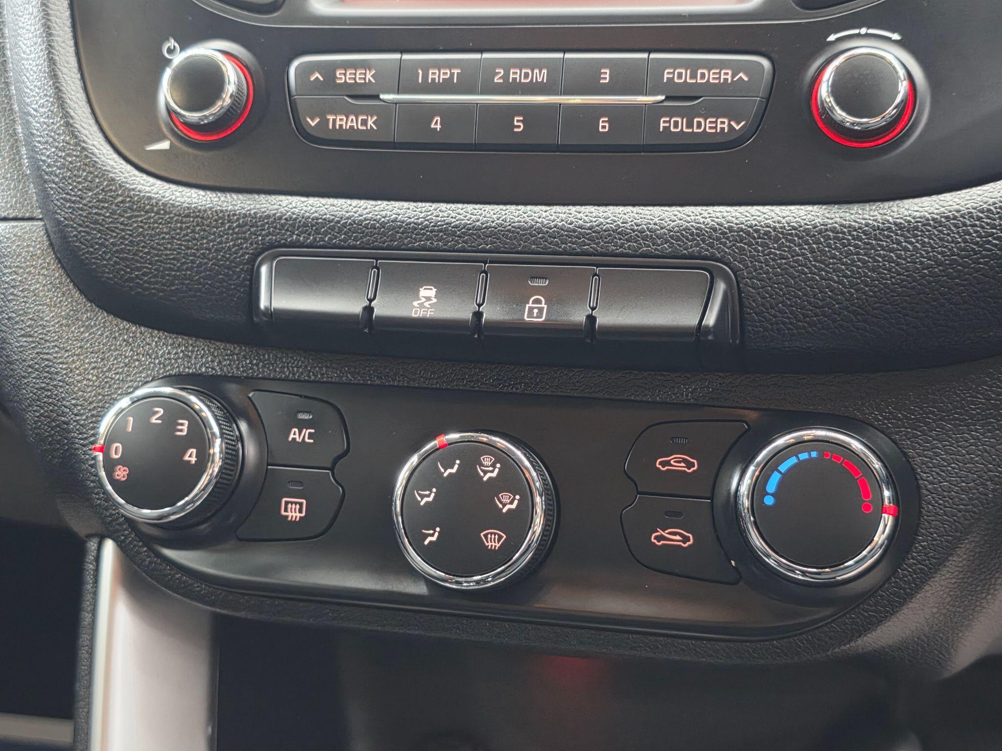 Kia ceed - Image 19