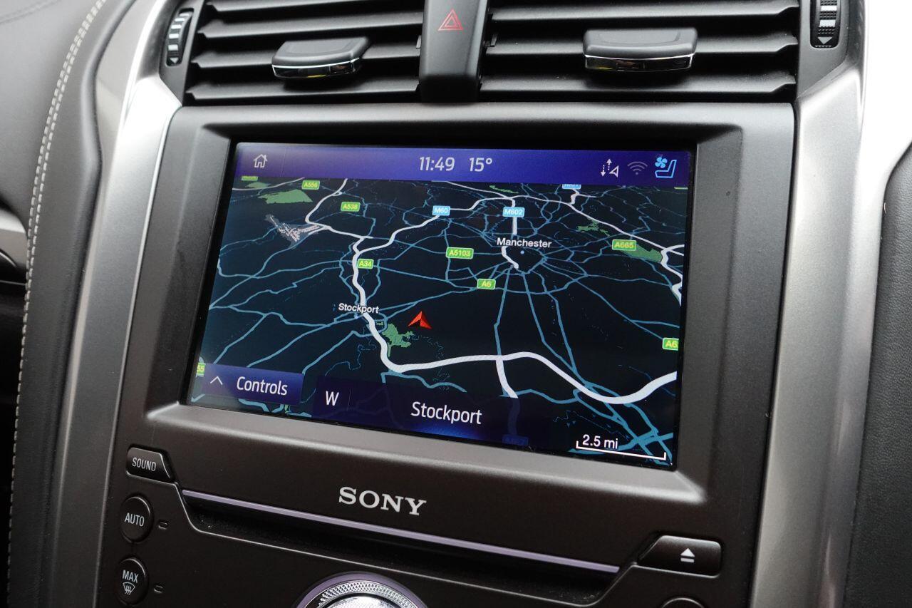 Ford Mondeo - Image 18