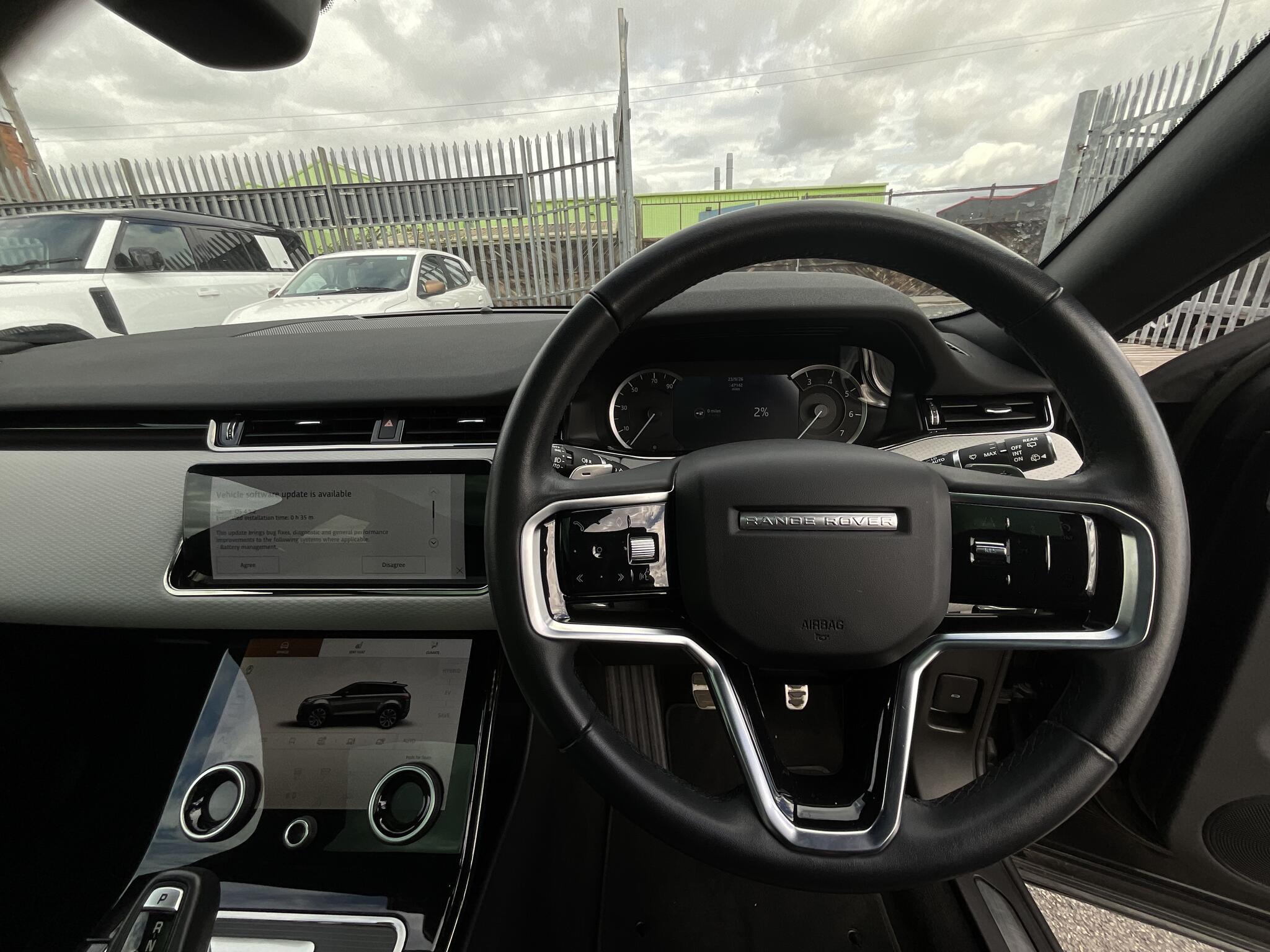 Land Rover Range Rover Evoque - Image 19