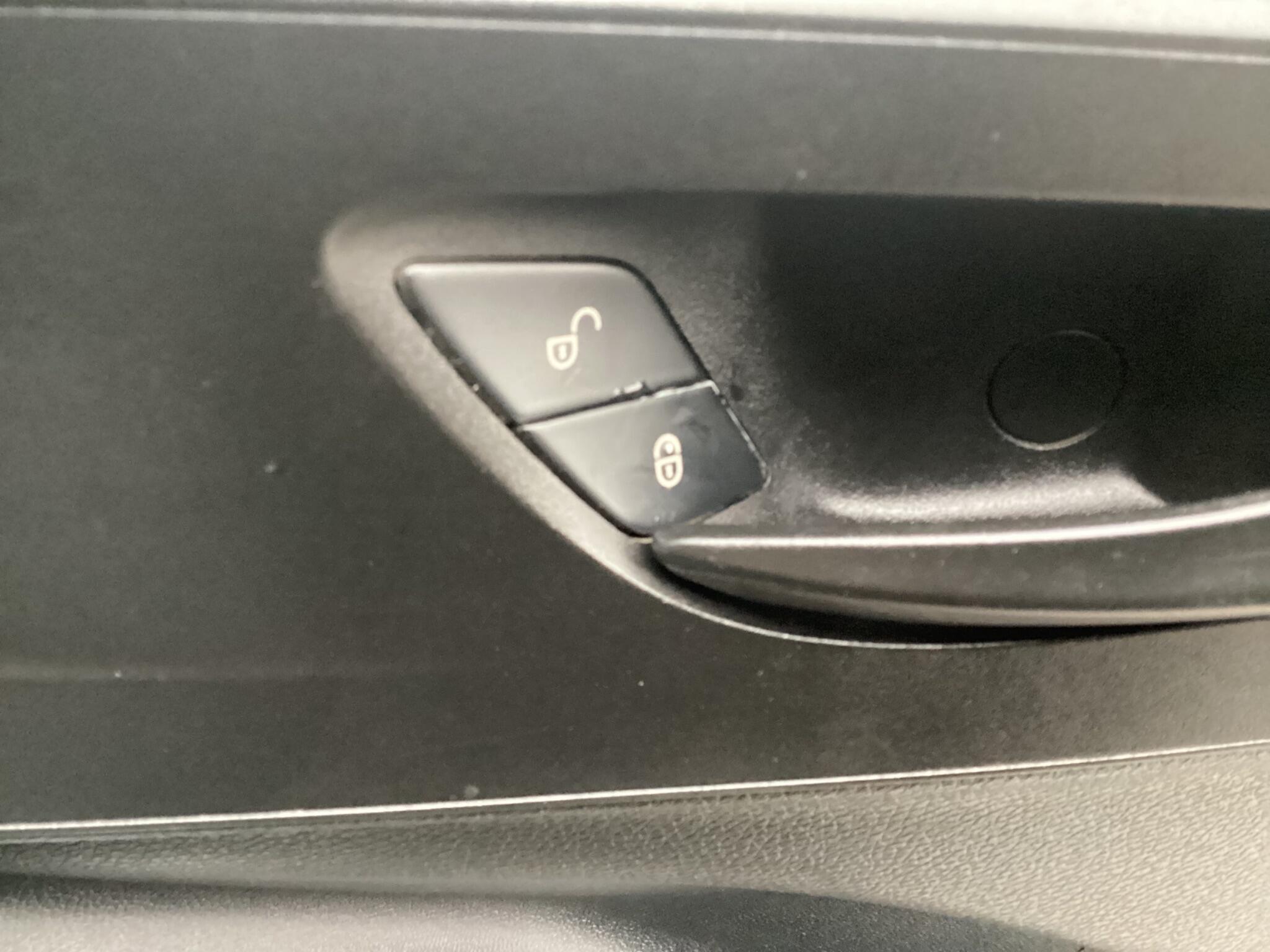 Mercedes Sprinter - Image 16