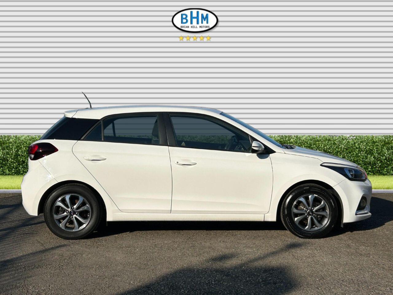 Hyundai i20 - Image 2
