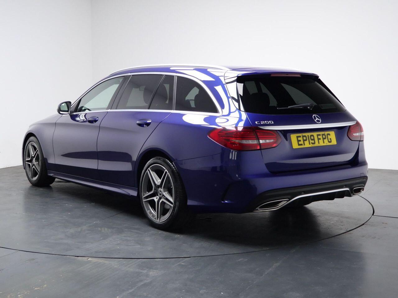 Mercedes-benz C Class - Image 8