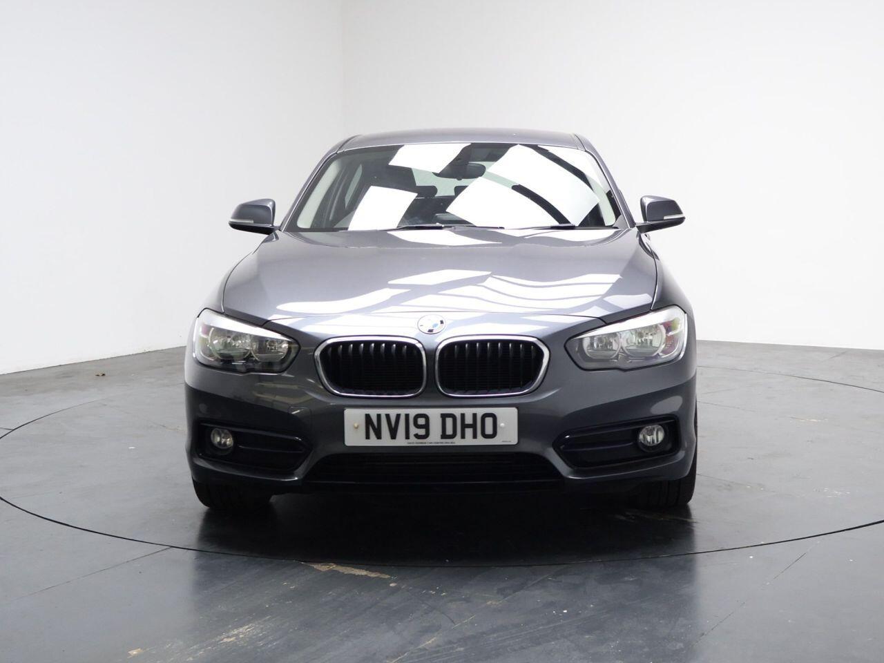 BMW 1 Series - Image 5