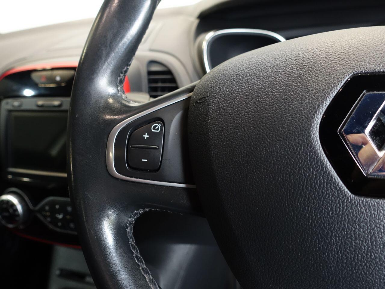 Renault Captur - Image 20
