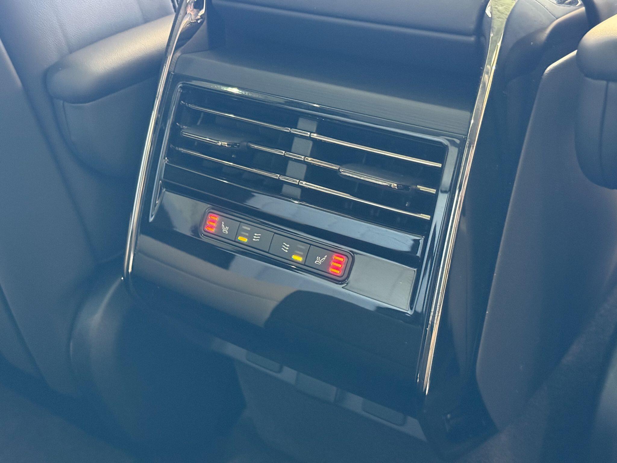 Land Rover RANGE ROVER SPORT - Image 18
