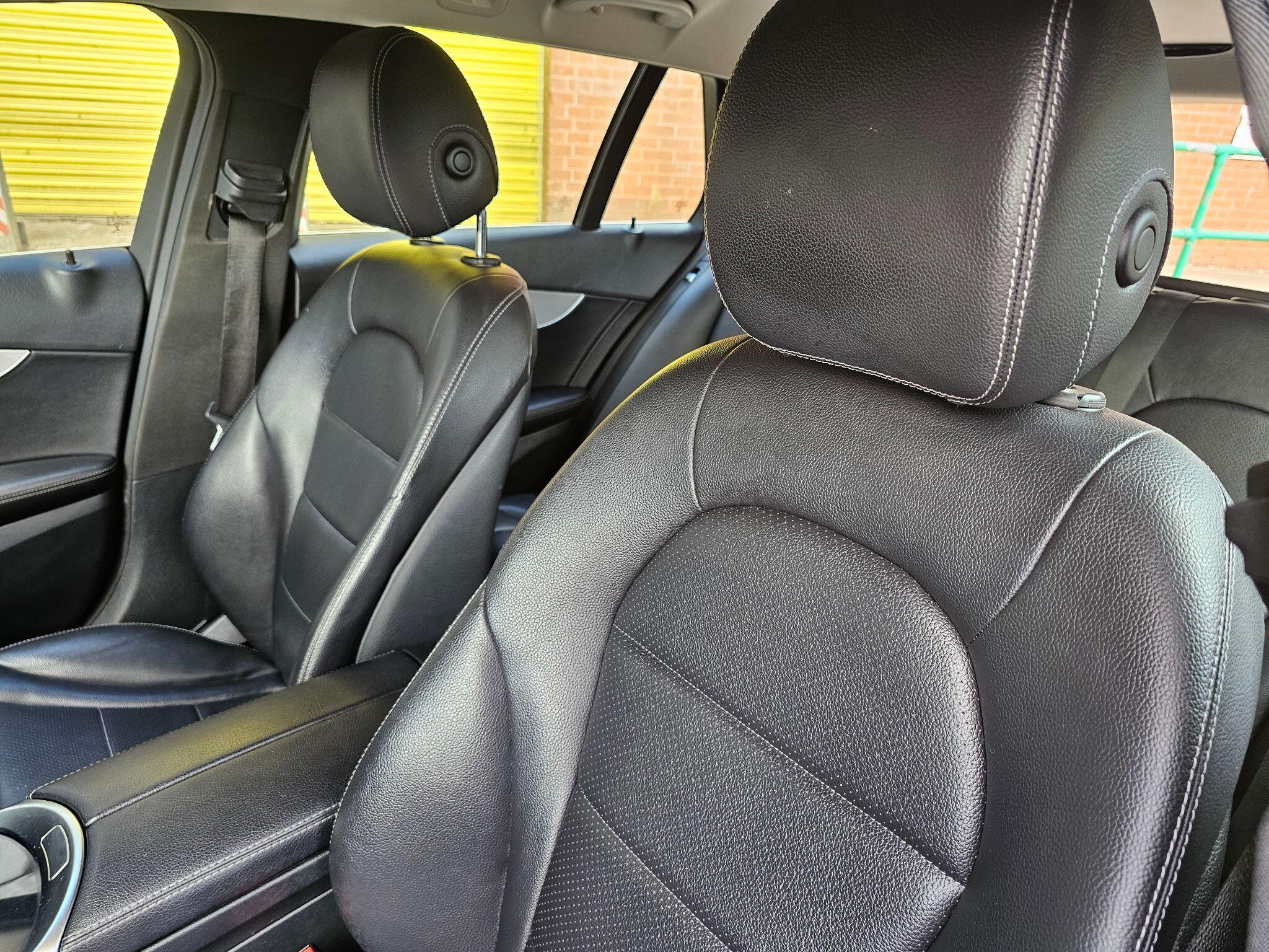 Mercedes C Class - Image 14