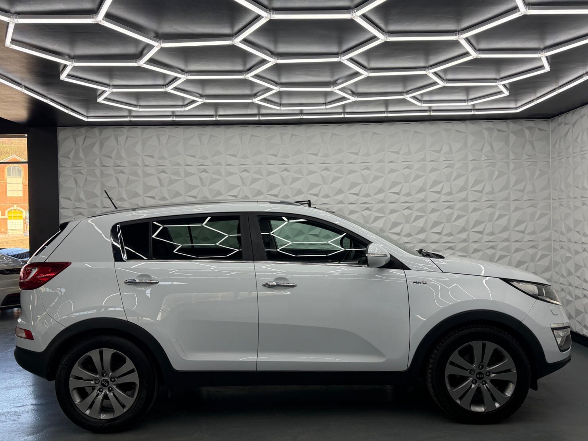 Kia Sportage - Image 12