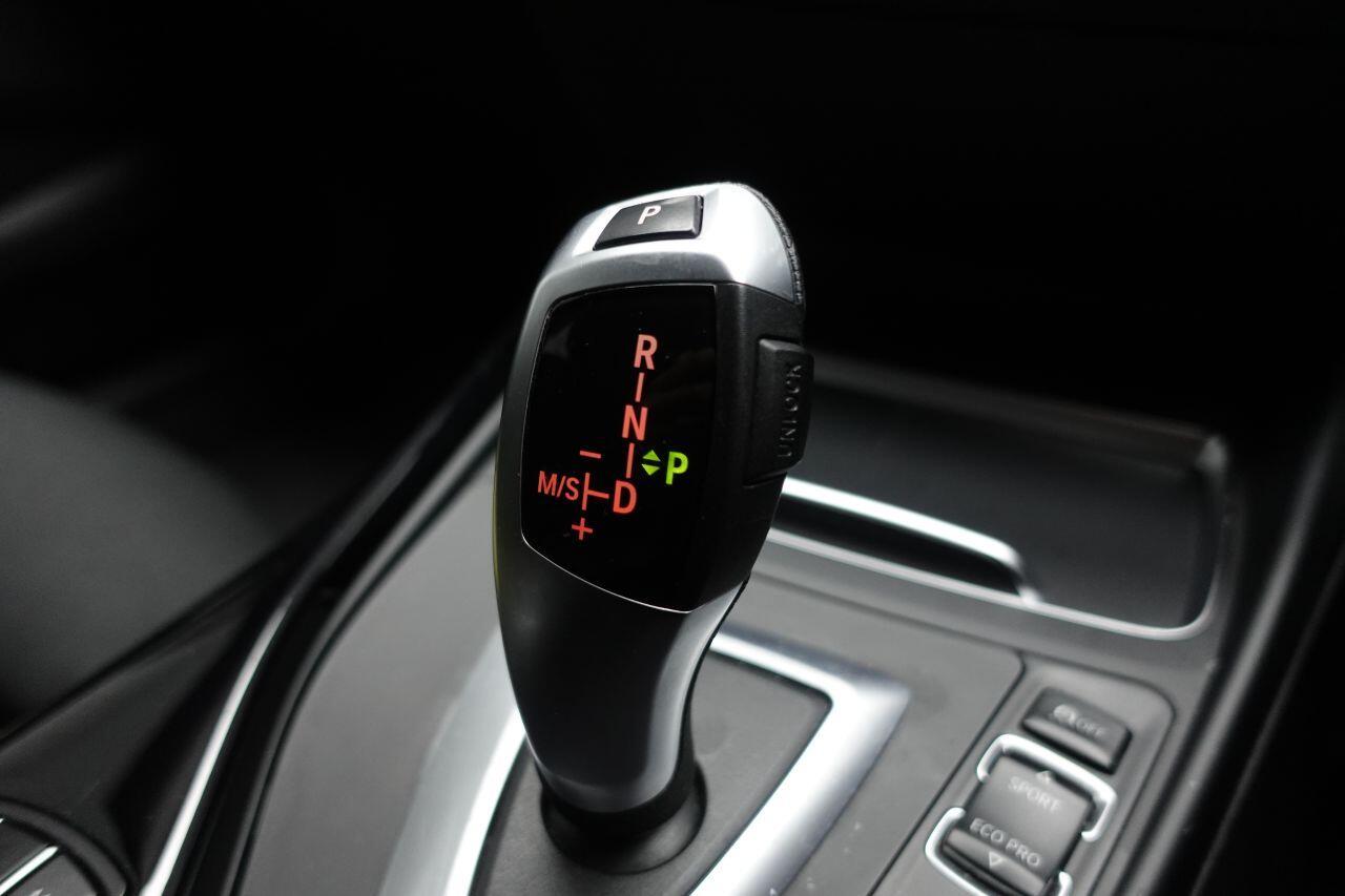 BMW 1 Series - Image 38