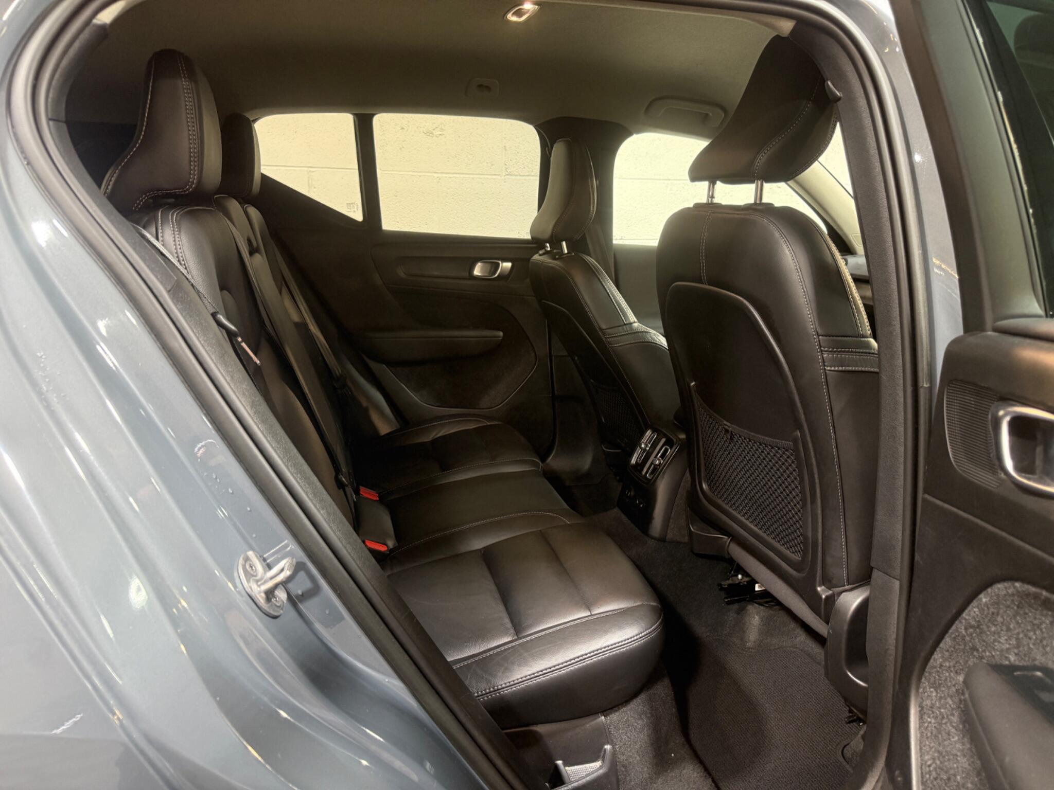 Volvo XC40 - Image 11
