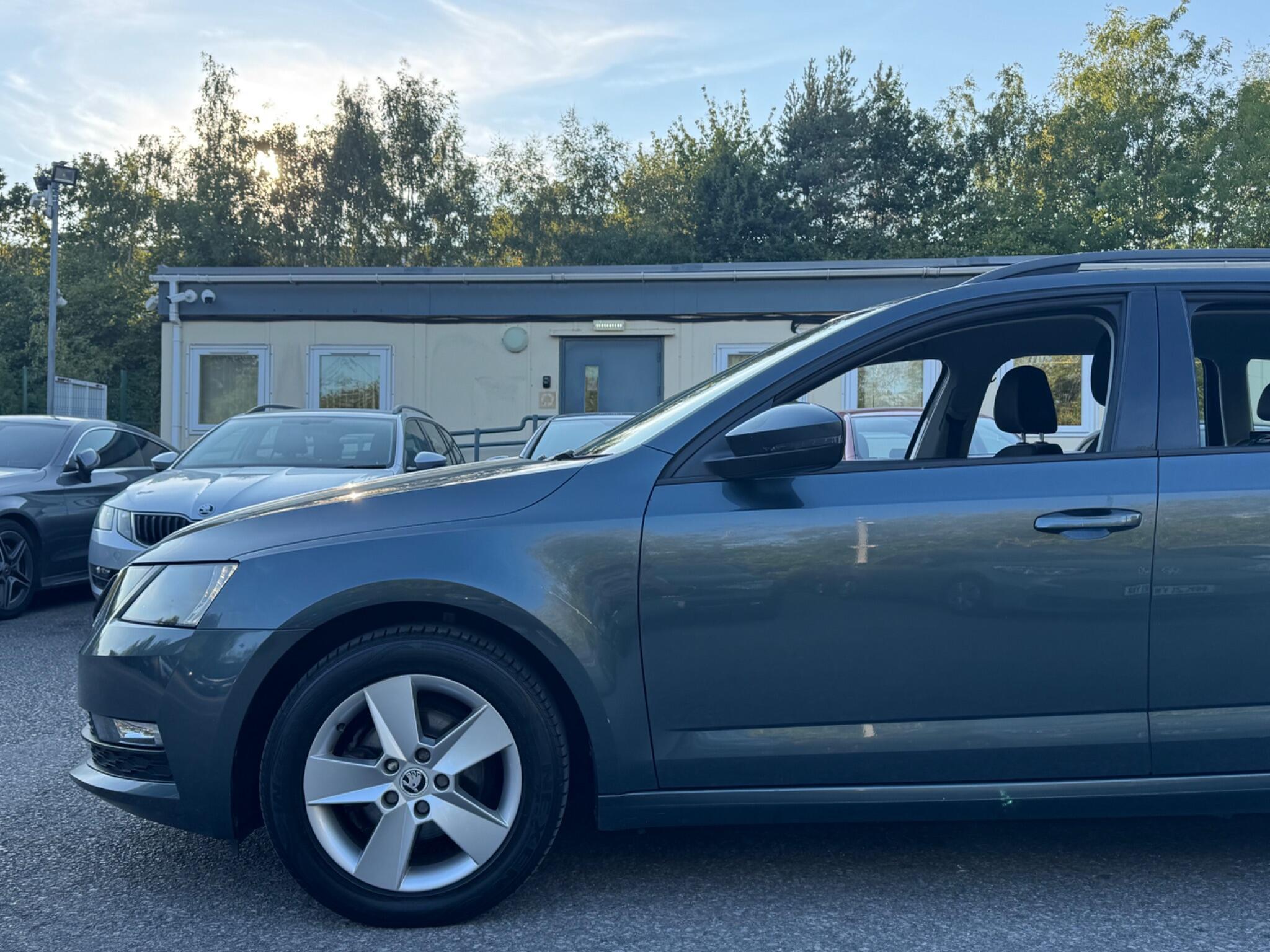 Skoda Octavia - Image 8