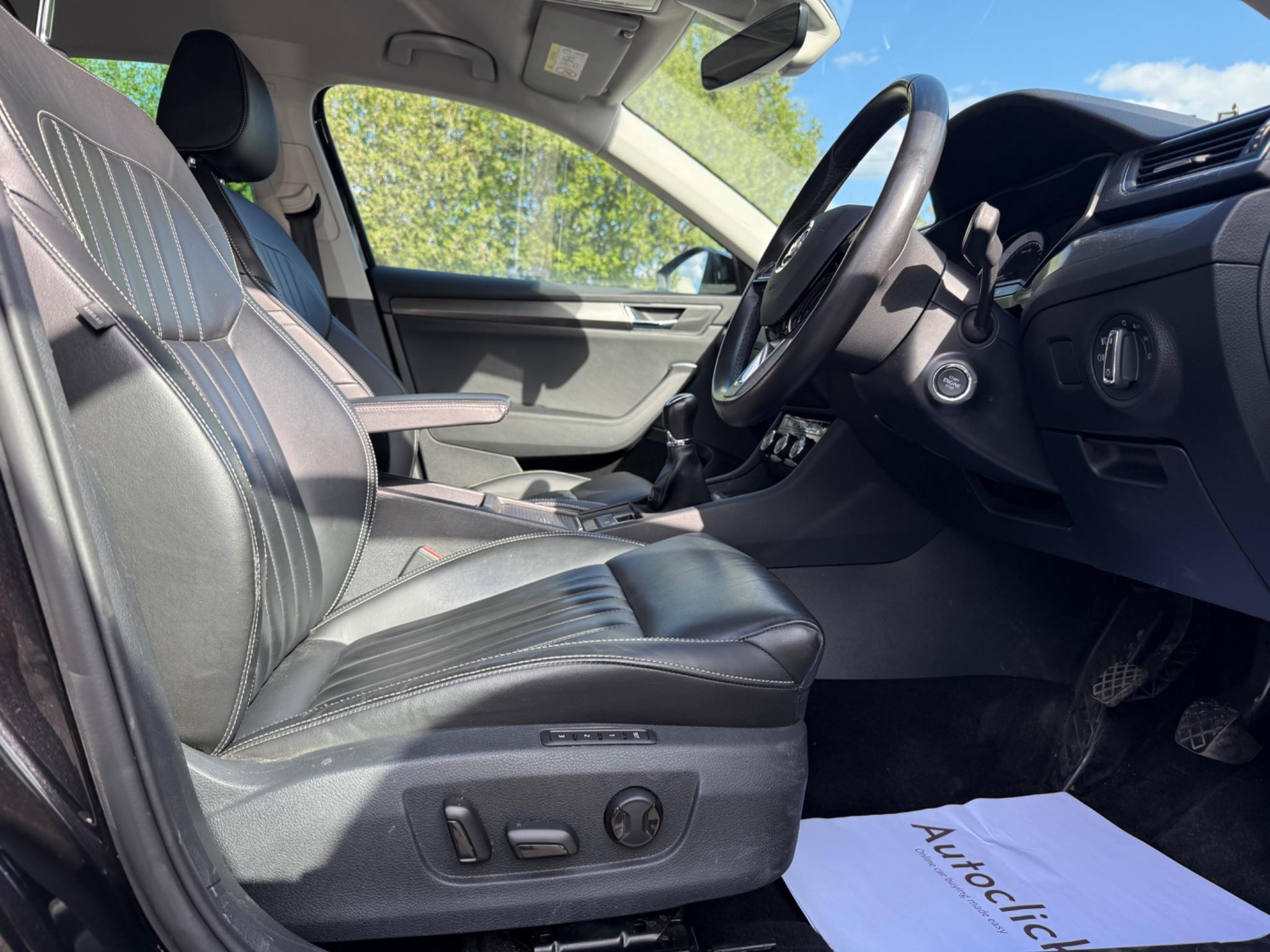 Skoda Superb - Image 22