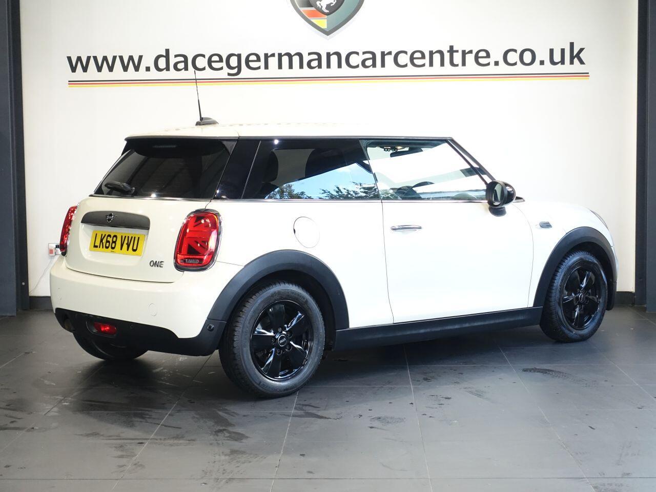 MINI Hatch - Image 6